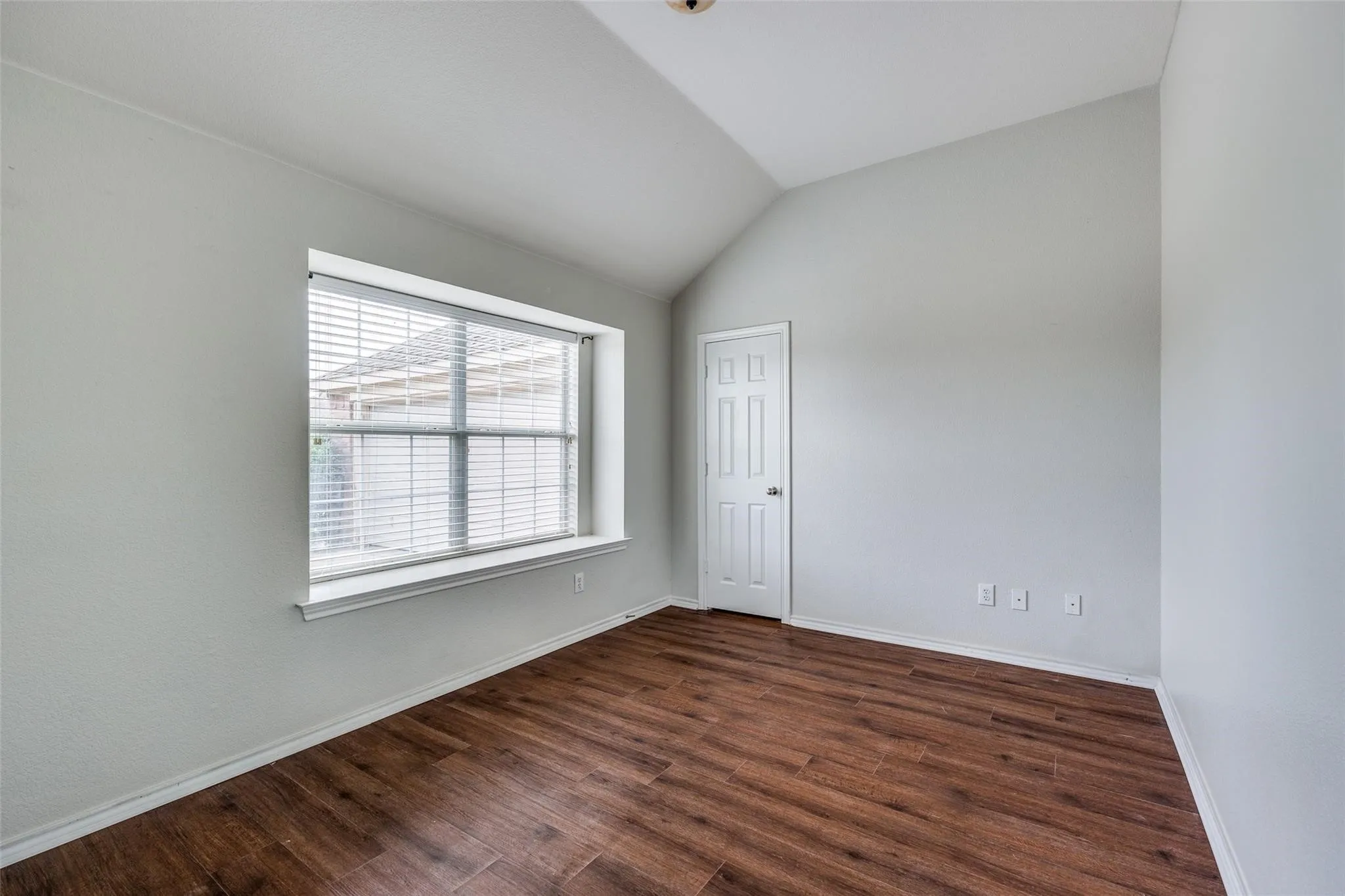 Single Family Residence For Rent in Collin County , 1304 Sierra Blanca Drive, Wylie, Texas 75098, 4 Bedroom, 2 Bathroom, 2 Garage spaces, 1,925 Sqft, built in 2006, mls#21401929, Real Estate Agent in Wylie, Homes For Rent in Collin county, Homes For Rent in Wylie, Realtor in Wylie Texas, Real Estate Brokerage Independent Realty Texas, Luminita Cordes Realtor