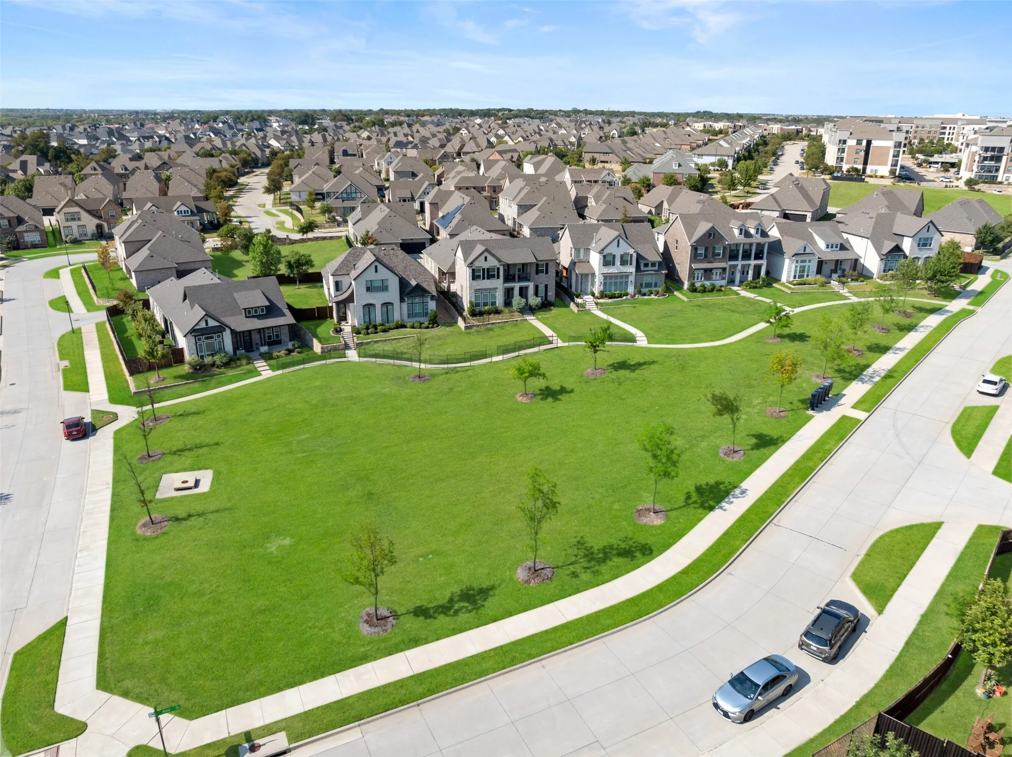 Single Family Residence For Sale in Collin County , 1015 Permian Lane, Allen, Texas 75013, 4 Bedroom, 4 Bathroom, 2 Garage spaces, 3,118 Sqft, built in 2020, mls#21397569, Real Estate Agent in Allen, Homes For Sale in Collin county, Homes For Sale in Allen, Realtor in Allen Texas, Real Estate Brokerage Independent Realty Texas, Luminita Cordes Realtor