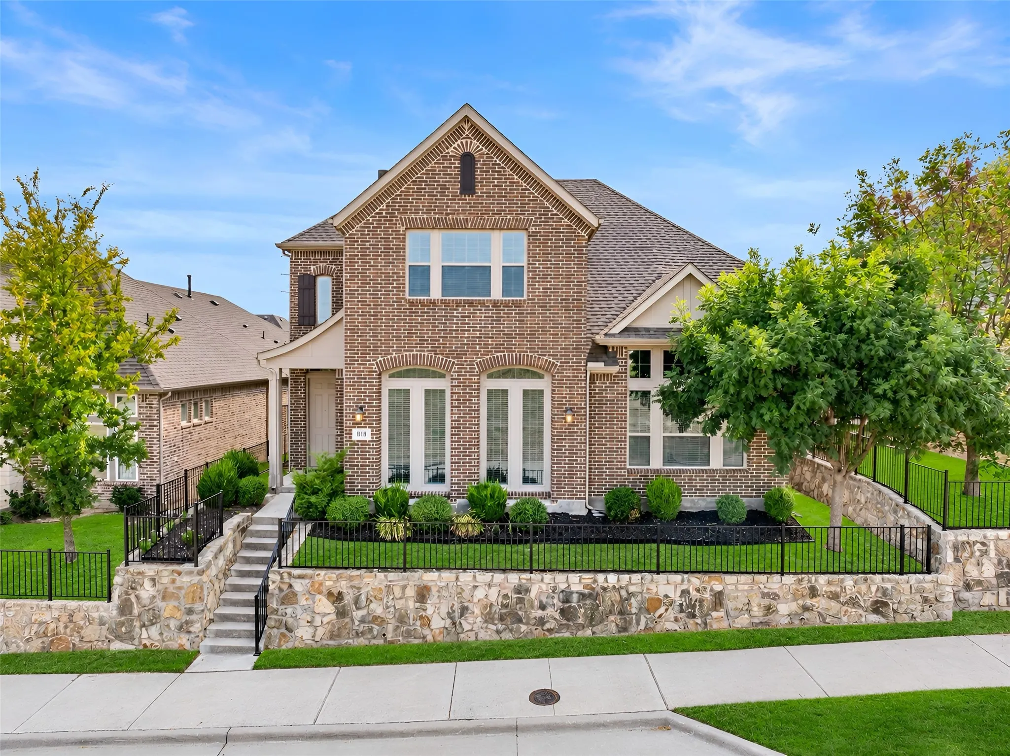 Single Family Residence For Sale in Collin County , 1015 Permian Lane, Allen, Texas 75013, 4 Bedroom, 4 Bathroom, 2 Garage spaces, 3,118 Sqft, built in 2020, mls#21397569, Real Estate Agent in Allen, Homes For Sale in Collin county, Homes For Sale in Allen, Realtor in Allen Texas, Real Estate Brokerage Independent Realty Texas, Luminita Cordes Realtor