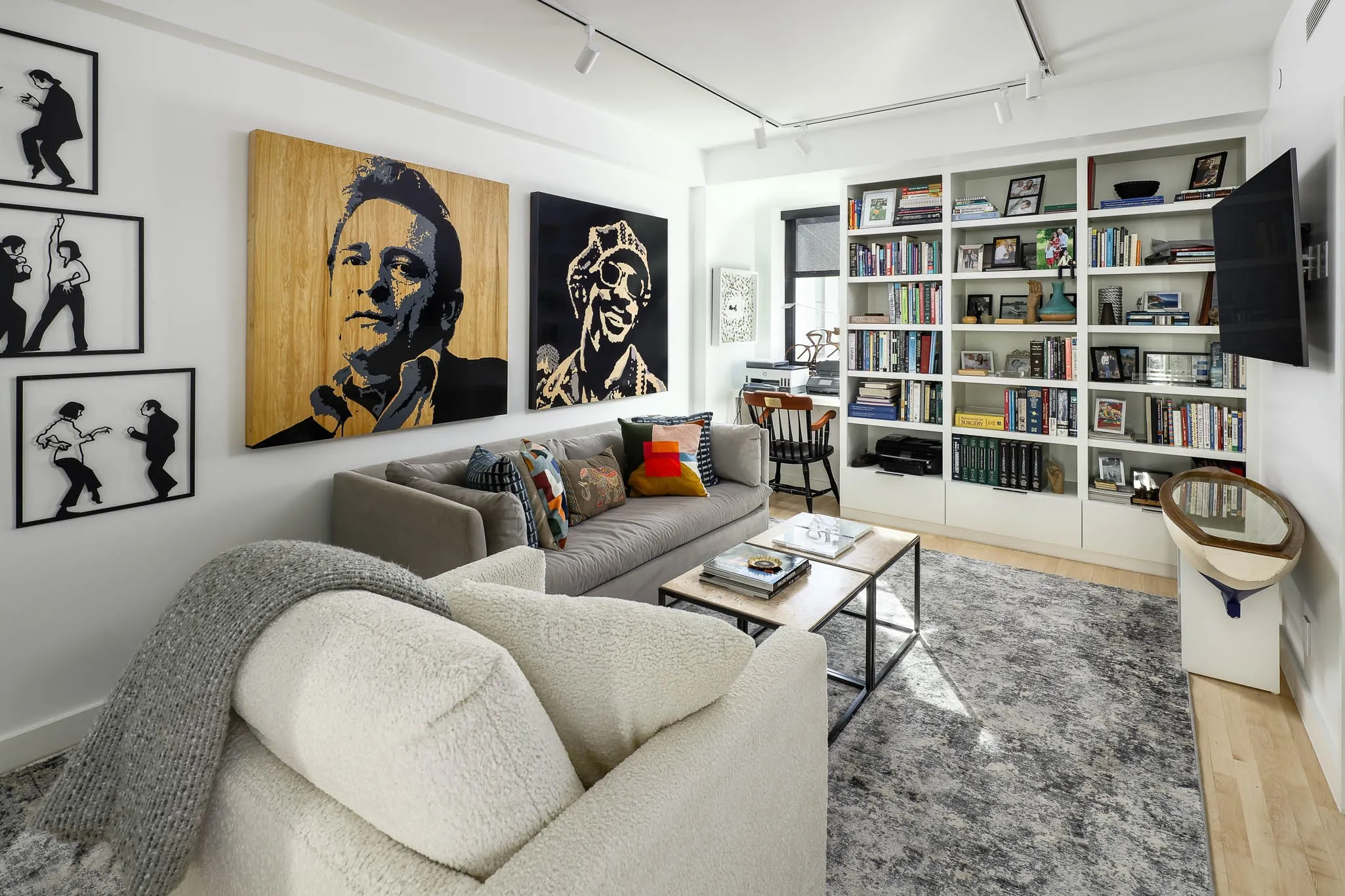 Bedroom or Study