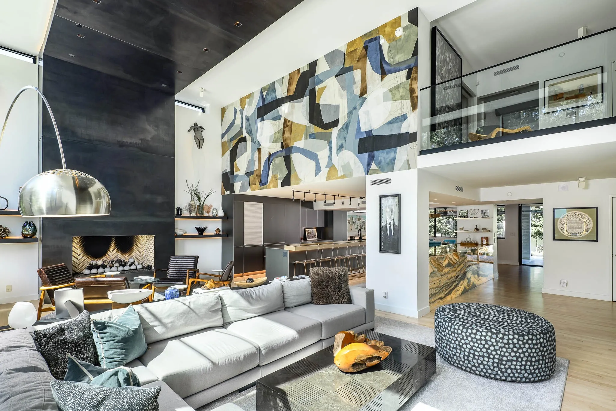 Single Family Residence For Sale in Dallas County , 3610 Lindenwood Avenue, Highland Park, Texas 75205, 4 Bedroom, 6 Bathroom, 4 Garage spaces, 6,049 Sqft, built in 2016, mls#21401285, Real Estate Agent in Highland Park, Homes For Sale in Dallas county, Homes For Sale in Highland Park, Realtor in Highland Park Texas, Real Estate Brokerage Independent Realty Texas, Luminita Cordes Realtor