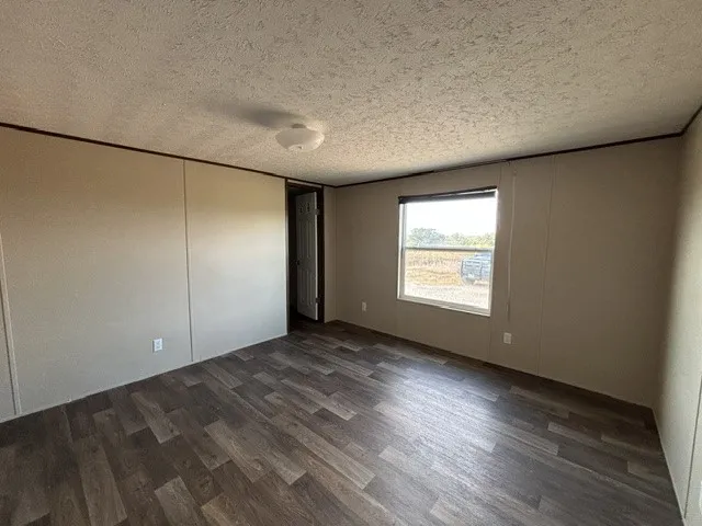 Mobile Home For Sale in Wise County , 141 Private Road 3814, Springtown, Texas 76082, 4 Bedroom, 2 Bathroom, Garage spaces, 1,956 Sqft, built in 2021, mls#21401977, Real Estate Agent in Springtown, Homes For Sale in Wise county, Homes For Sale in Springtown, Realtor in Springtown Texas, Real Estate Brokerage Independent Realty Texas, Luminita Cordes Realtor