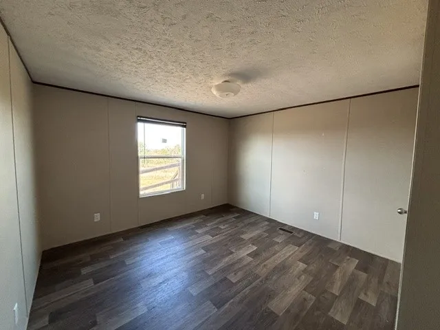 Mobile Home For Sale in Wise County , 141 Private Road 3814, Springtown, Texas 76082, 4 Bedroom, 2 Bathroom, Garage spaces, 1,956 Sqft, built in 2021, mls#21401977, Real Estate Agent in Springtown, Homes For Sale in Wise county, Homes For Sale in Springtown, Realtor in Springtown Texas, Real Estate Brokerage Independent Realty Texas, Luminita Cordes Realtor