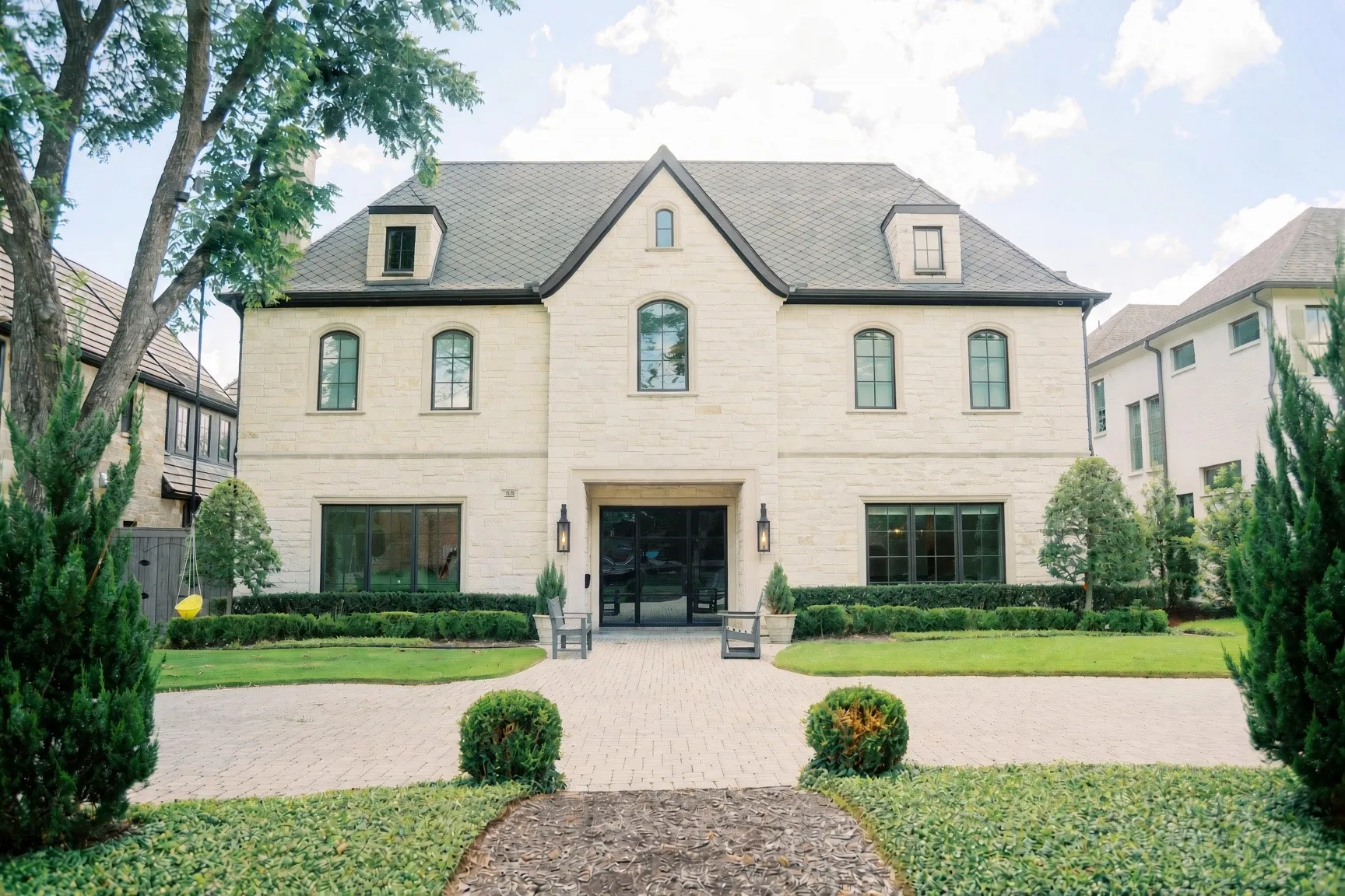 Single Family Residence For Rent in Dallas County , 7430 Caruth Boulevard, Dallas, Texas 75225, 4 Bedroom, 7 Bathroom, 2 Garage spaces, 6,573 Sqft, built in 2017, mls#21400767, Real Estate Agent in Dallas, Homes For Rent in Dallas county, Homes For Rent in Dallas, Realtor in Dallas Texas, Real Estate Brokerage Independent Realty Texas, Luminita Cordes Realtor