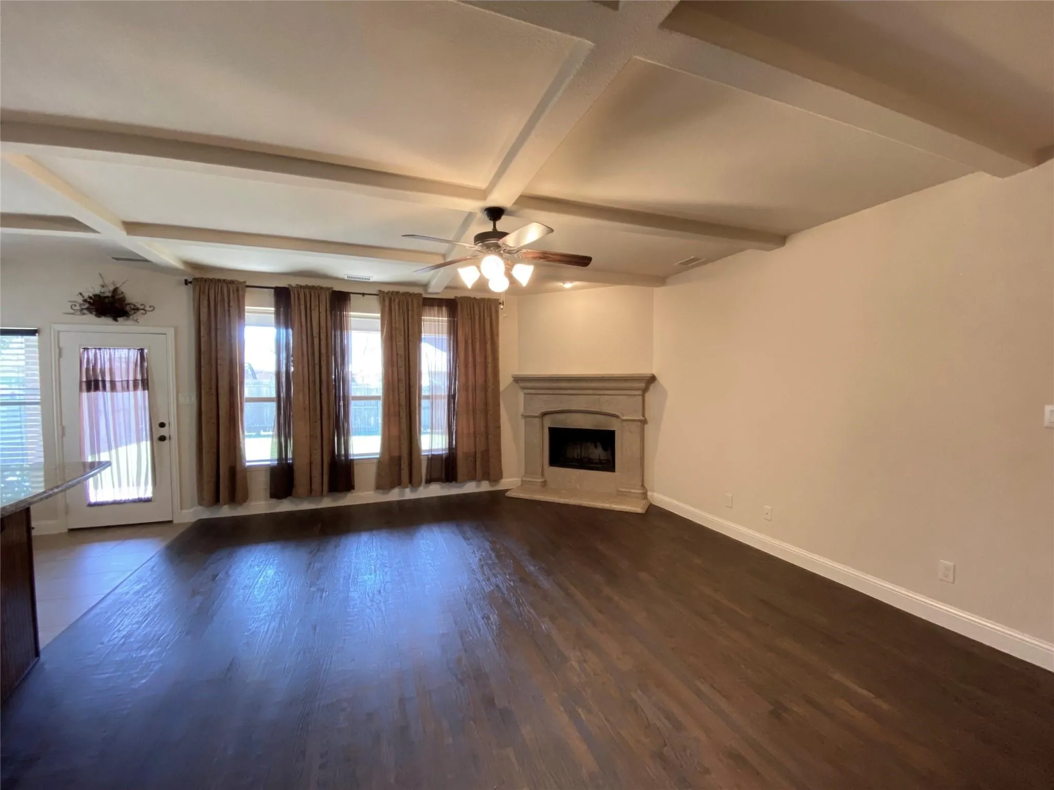 Single Family Residence For Rent in Collin County , 3901 Jeanette Lane, Mc Kinney, Texas 75071, 4 Bedroom, 4 Bathroom, 2 Garage spaces, 2,819 Sqft, built in 2016, mls#21401979, Real Estate Agent in Mc Kinney, Homes For Rent in Collin county, Homes For Rent in Mc Kinney, Realtor in Mc Kinney Texas, Real Estate Brokerage Independent Realty Texas, Luminita Cordes Realtor