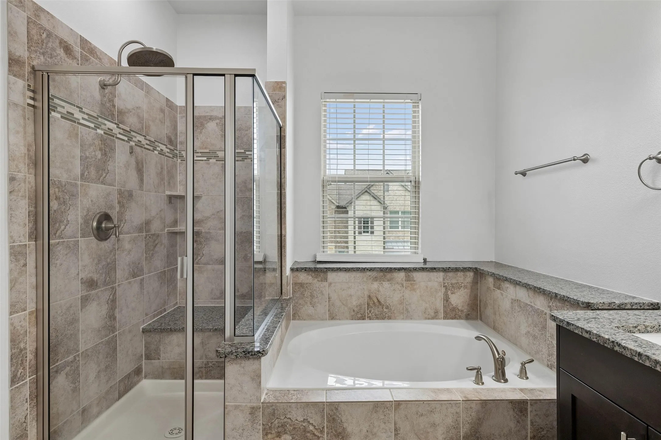 Townhouse For Sale in Dallas County , 833 Rohan Drive, Richardson, Texas 75081, 3 Bedroom, 3 Bathroom, 2 Garage spaces, 2,012 Sqft, built in 2016, mls#21398749, Real Estate Agent in Richardson, Homes For Sale in Dallas county, Homes For Sale in Richardson, Realtor in Richardson Texas, Real Estate Brokerage Independent Realty Texas, Luminita Cordes Realtor