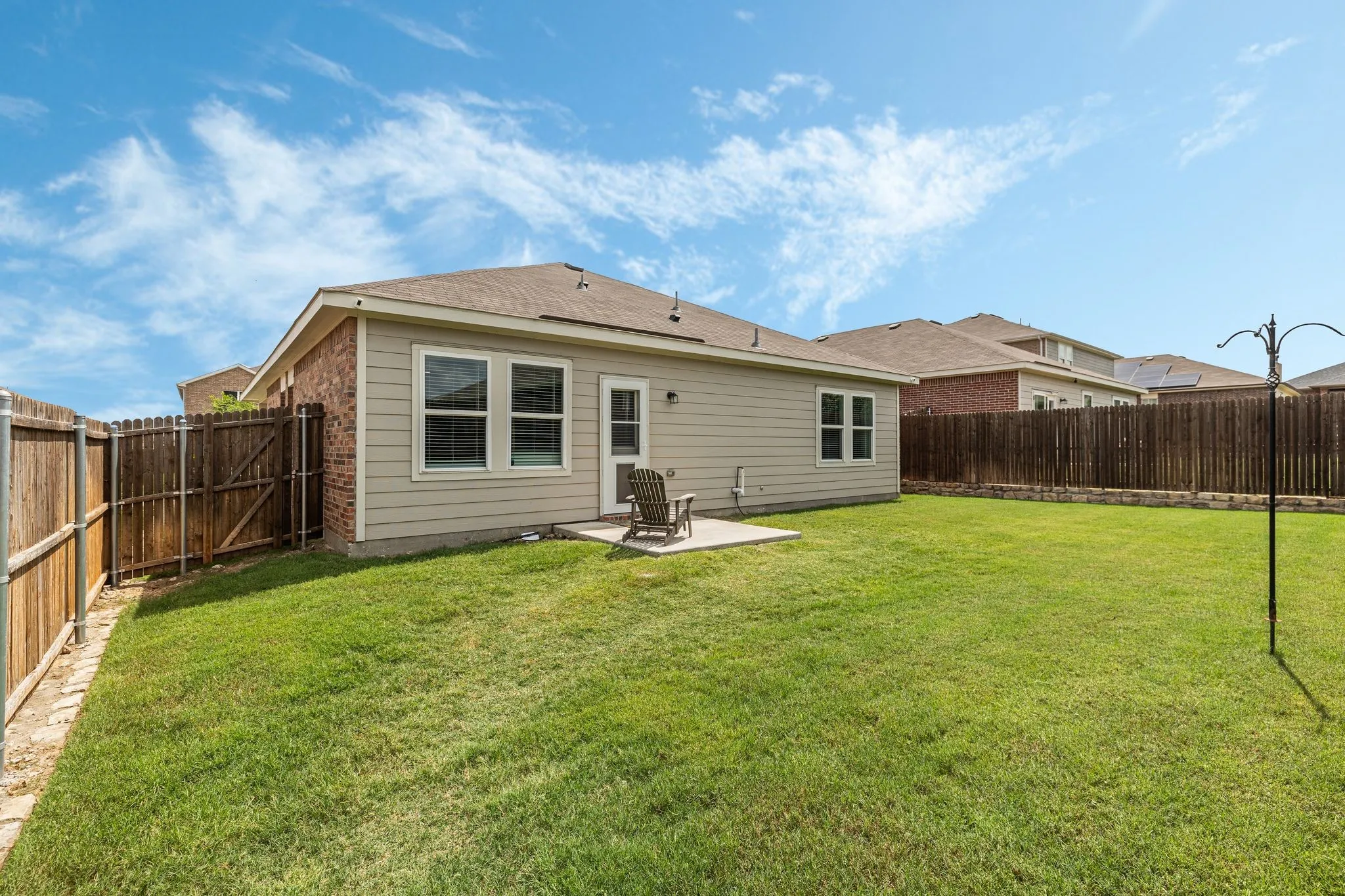 Single Family Residence For Rent in Tarrant County , 5332 Northfield Drive, Fort Worth, Texas 76179, 3 Bedroom, 2 Bathroom, 2 Garage spaces, 1,424 Sqft, built in 2020, mls#21401976, Real Estate Agent in Fort Worth, Homes For Rent in Tarrant county, Homes For Rent in Fort Worth, Realtor in Fort Worth Texas, Real Estate Brokerage Independent Realty Texas, Luminita Cordes Realtor