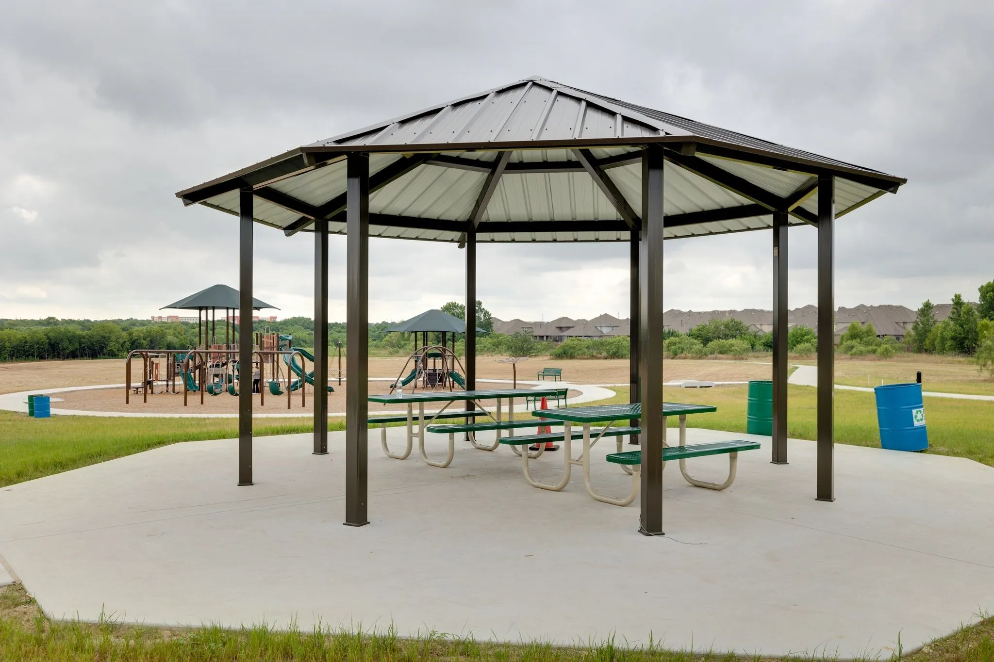 Single Family Residence For Rent in Tarrant County , 5332 Northfield Drive, Fort Worth, Texas 76179, 3 Bedroom, 2 Bathroom, 2 Garage spaces, 1,424 Sqft, built in 2020, mls#21401976, Real Estate Agent in Fort Worth, Homes For Rent in Tarrant county, Homes For Rent in Fort Worth, Realtor in Fort Worth Texas, Real Estate Brokerage Independent Realty Texas, Luminita Cordes Realtor