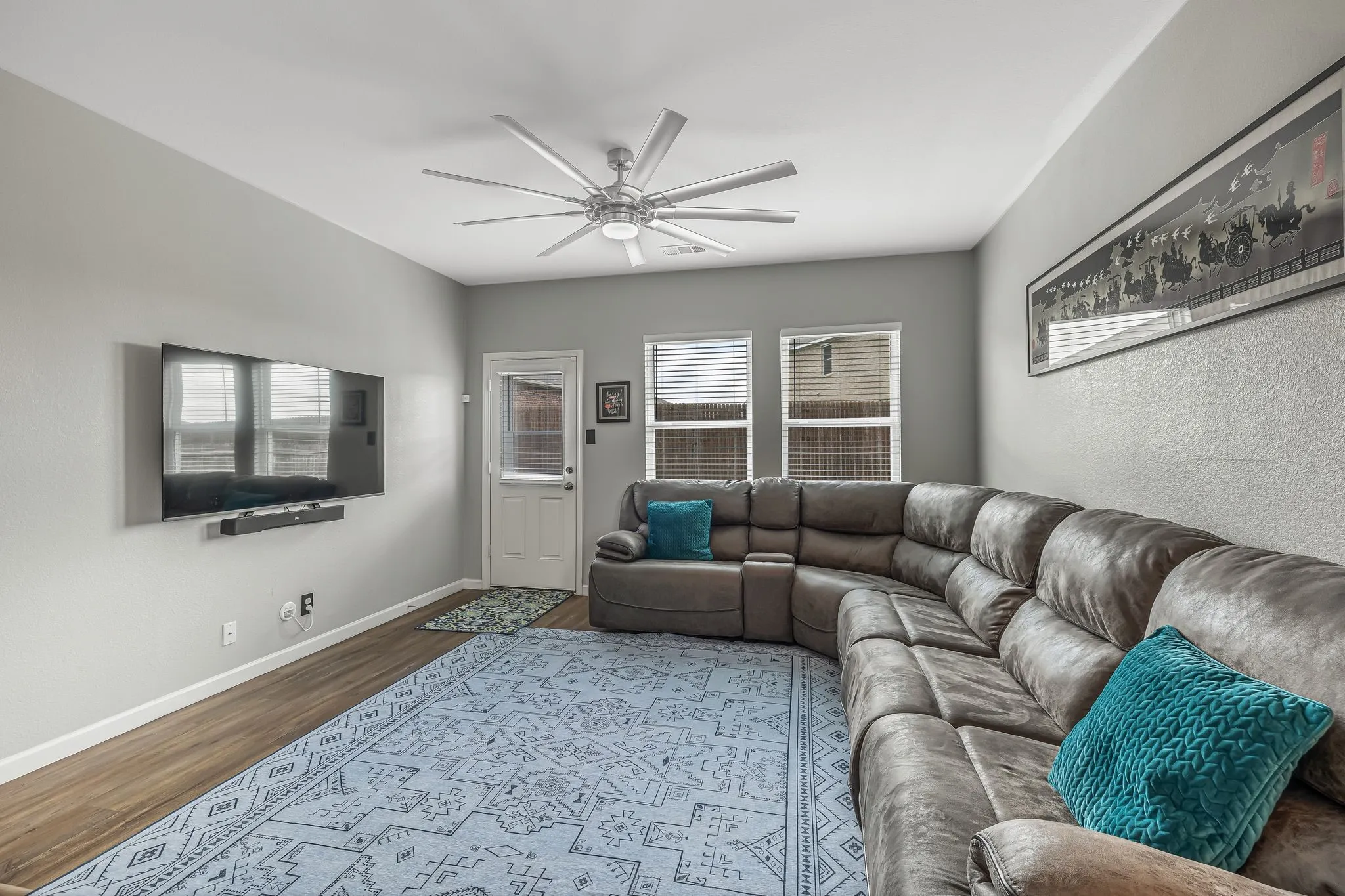 Single Family Residence For Rent in Tarrant County , 5332 Northfield Drive, Fort Worth, Texas 76179, 3 Bedroom, 2 Bathroom, 2 Garage spaces, 1,424 Sqft, built in 2020, mls#21401976, Real Estate Agent in Fort Worth, Homes For Rent in Tarrant county, Homes For Rent in Fort Worth, Realtor in Fort Worth Texas, Real Estate Brokerage Independent Realty Texas, Luminita Cordes Realtor