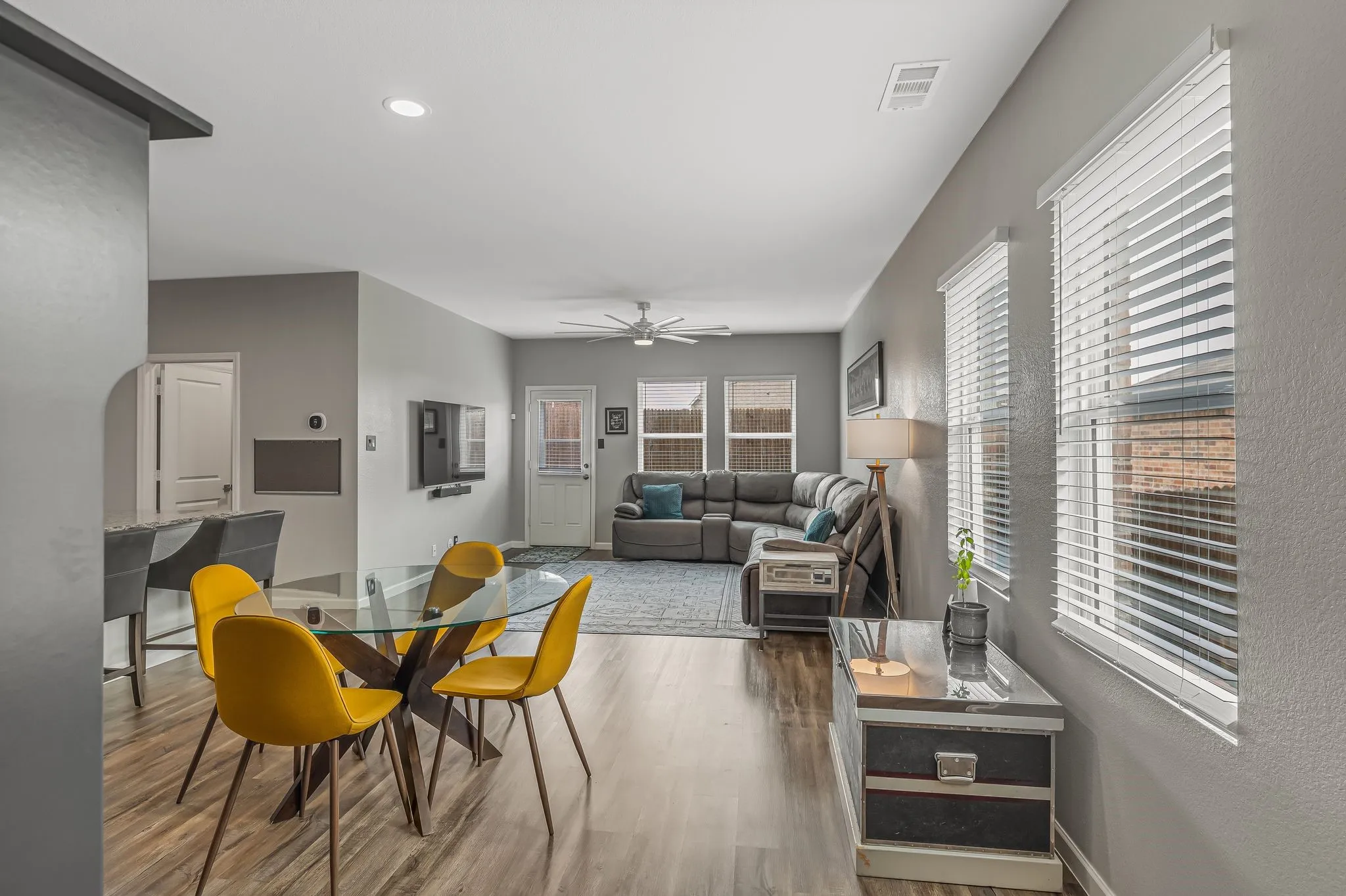 Single Family Residence For Rent in Tarrant County , 5332 Northfield Drive, Fort Worth, Texas 76179, 3 Bedroom, 2 Bathroom, 2 Garage spaces, 1,424 Sqft, built in 2020, mls#21401976, Real Estate Agent in Fort Worth, Homes For Rent in Tarrant county, Homes For Rent in Fort Worth, Realtor in Fort Worth Texas, Real Estate Brokerage Independent Realty Texas, Luminita Cordes Realtor