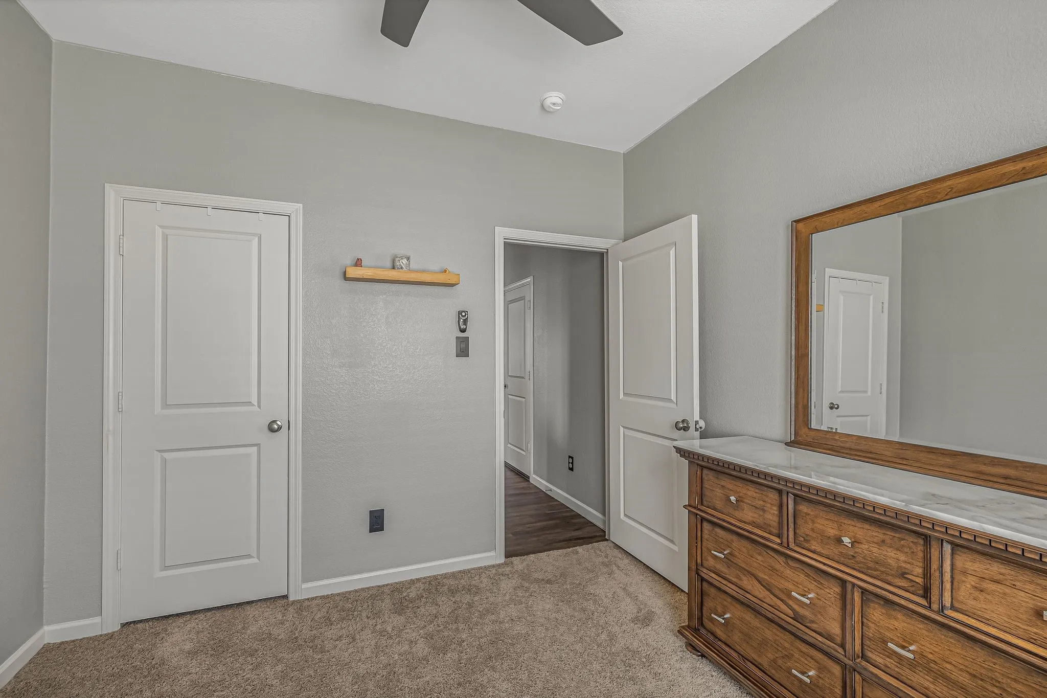 Single Family Residence For Rent in Tarrant County , 5332 Northfield Drive, Fort Worth, Texas 76179, 3 Bedroom, 2 Bathroom, 2 Garage spaces, 1,424 Sqft, built in 2020, mls#21401976, Real Estate Agent in Fort Worth, Homes For Rent in Tarrant county, Homes For Rent in Fort Worth, Realtor in Fort Worth Texas, Real Estate Brokerage Independent Realty Texas, Luminita Cordes Realtor