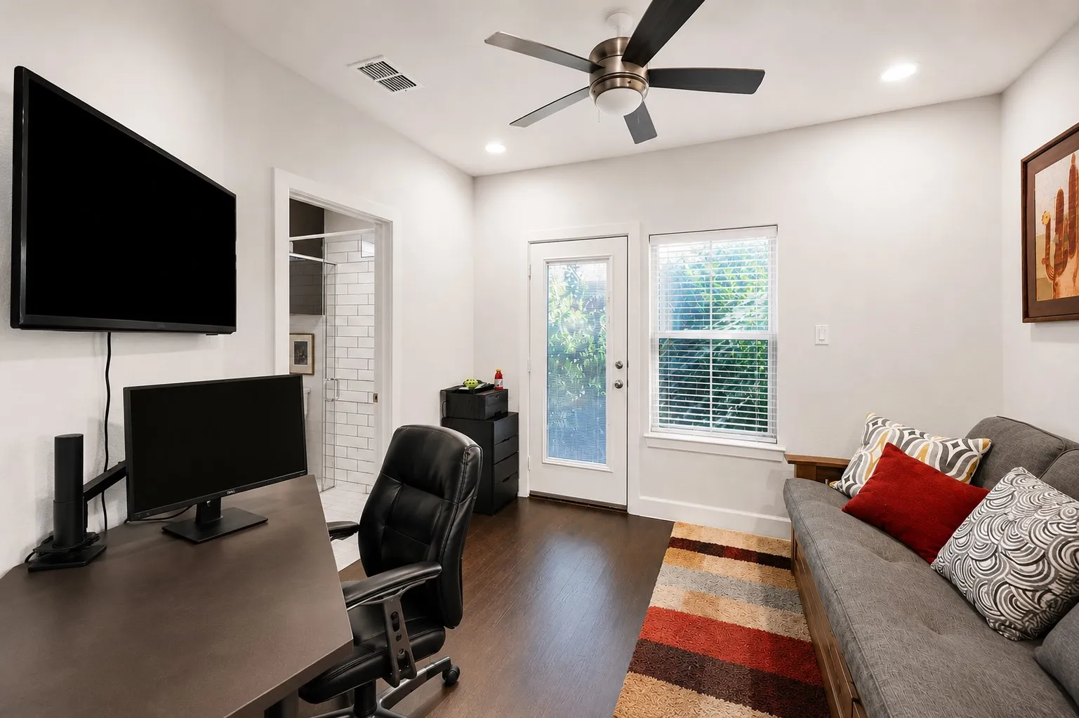 Single Family Residence For Rent in Dallas County , 730 Spanish Oaks Place, Dallas, Texas 75204, 3 Bedroom, 5 Bathroom, 2 Garage spaces, 2,354 Sqft, built in 2016, mls#21400562, Real Estate Agent in Dallas, Homes For Rent in Dallas county, Homes For Rent in Dallas, Realtor in Dallas Texas, Real Estate Brokerage Independent Realty Texas, Luminita Cordes Realtor