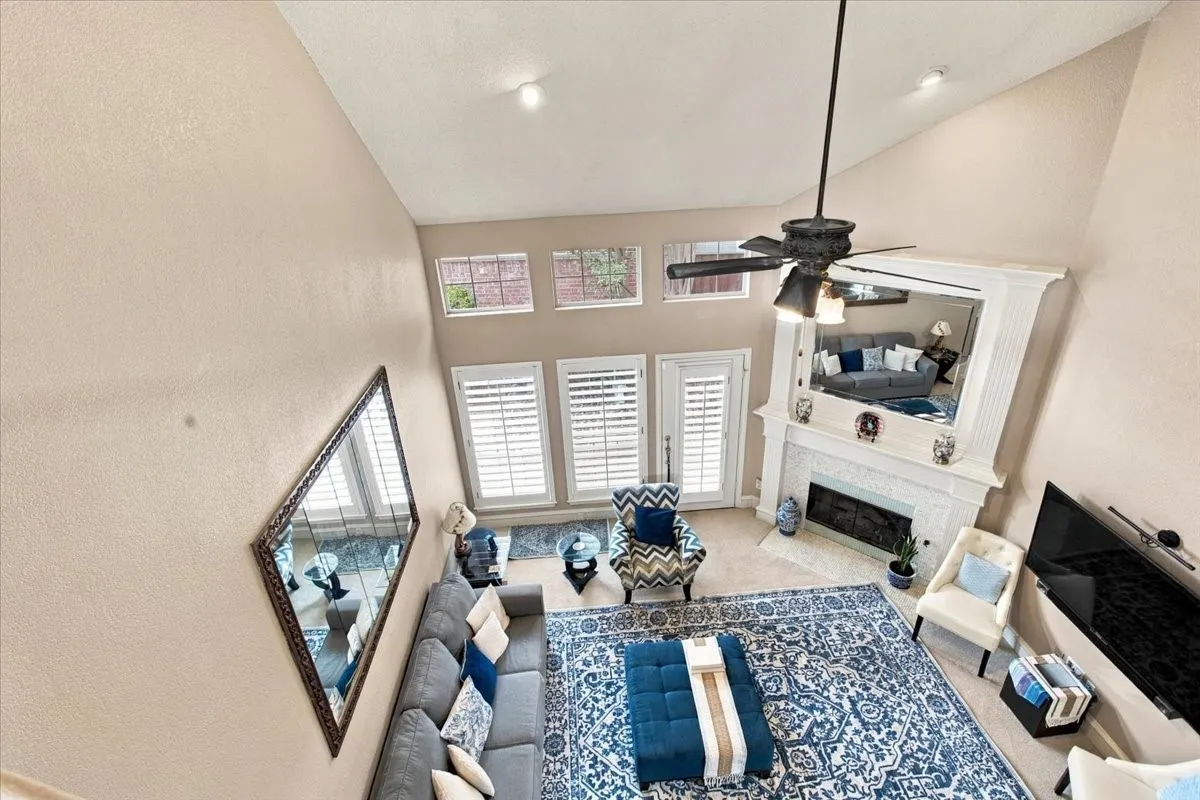 Single Family Residence For Sale in Collin County , 9205 Cedardale Drive, Plano, Texas 75025, 4 Bedroom, 4 Bathroom, 2 Garage spaces, 2,865 Sqft, built in 1999, mls#21401298, Real Estate Agent in Plano, Homes For Sale in Collin county, Homes For Sale in Plano, Realtor in Plano Texas, Real Estate Brokerage Independent Realty Texas, Luminita Cordes Realtor