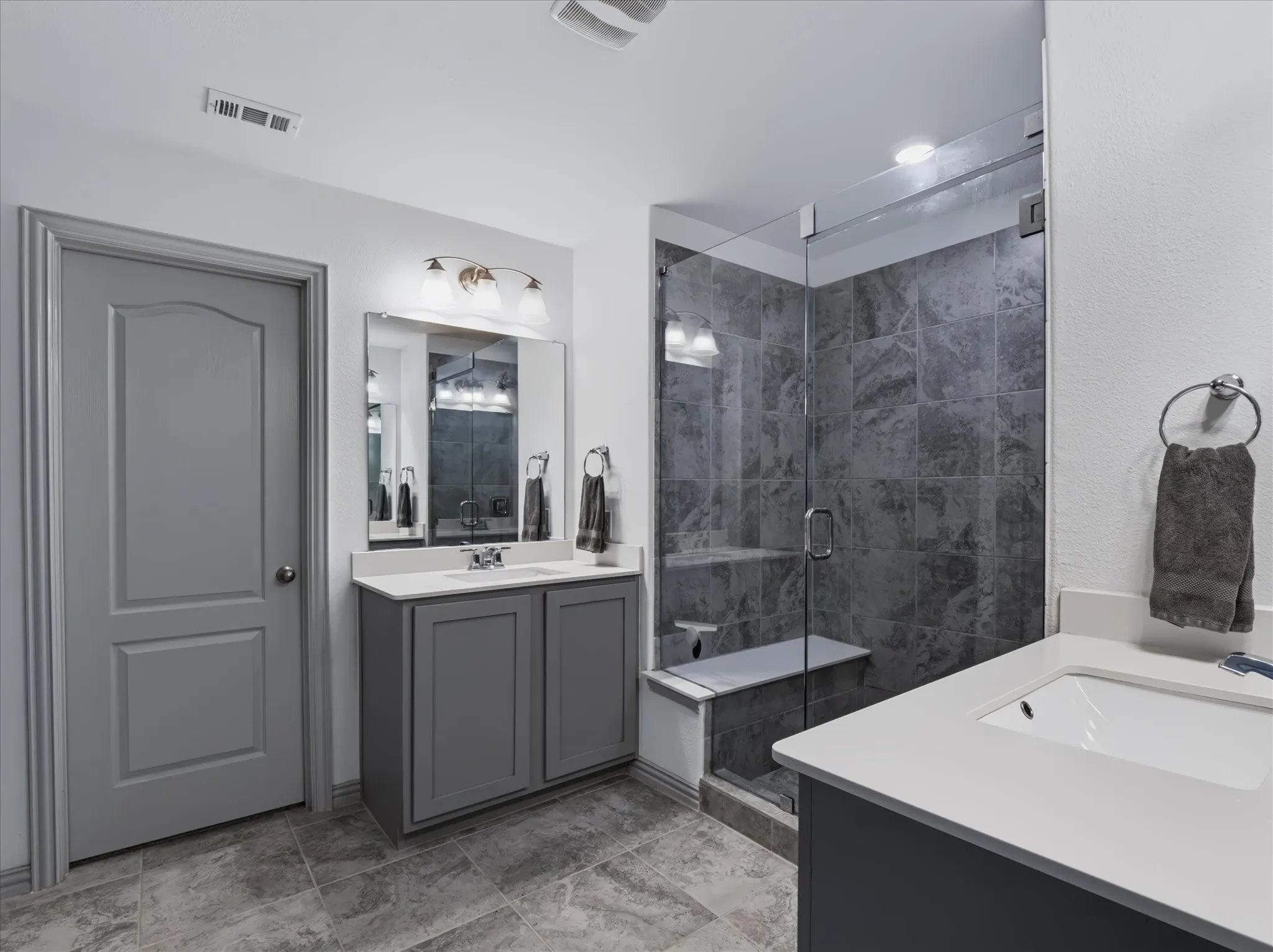 Single Family Residence For Sale in Denton County , 1387 Bonanza Lane, Lewisville, Texas 75077, 3 Bedroom, 3 Bathroom, 2 Garage spaces, 2,034 Sqft, built in 2019, mls#21395215, Real Estate Agent in Lewisville, Homes For Sale in Denton county, Homes For Sale in Lewisville, Realtor in Lewisville Texas, Real Estate Brokerage Independent Realty Texas, Luminita Cordes Realtor