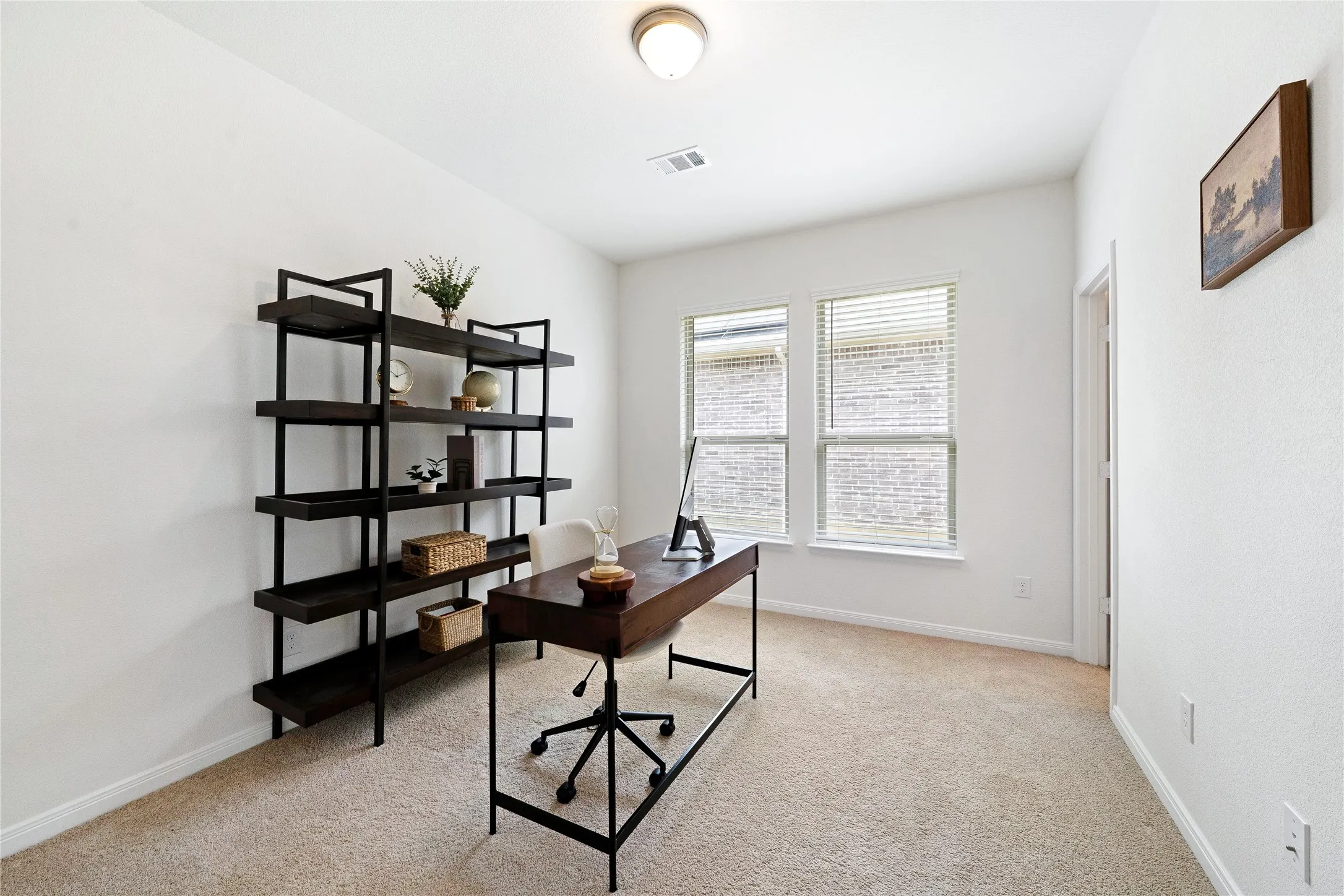 Single Family Residence For Sale in Denton County , 16513 Garden Drive, Celina, Texas 75009, 4 Bedroom, 3 Bathroom, 2 Garage spaces, 2,342 Sqft, built in 2022, mls#21395809, Real Estate Agent in Celina, Homes For Sale in Denton county, Homes For Sale in Celina, Realtor in Celina Texas, Real Estate Brokerage Independent Realty Texas, Luminita Cordes Realtor