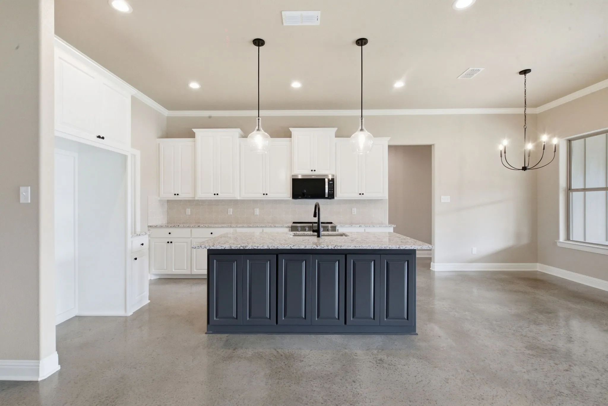 Single Family Residence For Sale in Parker County , 125 Graystone Drive, Weatherford, Texas 76087, 4 Bedroom, 2 Bathroom, 1 Garage spaces, 2,121 Sqft, built in 2026, mls#21401981, Real Estate Agent in Weatherford, Homes For Sale in Parker county, Homes For Sale in Weatherford, Realtor in Weatherford Texas, Real Estate Brokerage Independent Realty Texas, Luminita Cordes Realtor