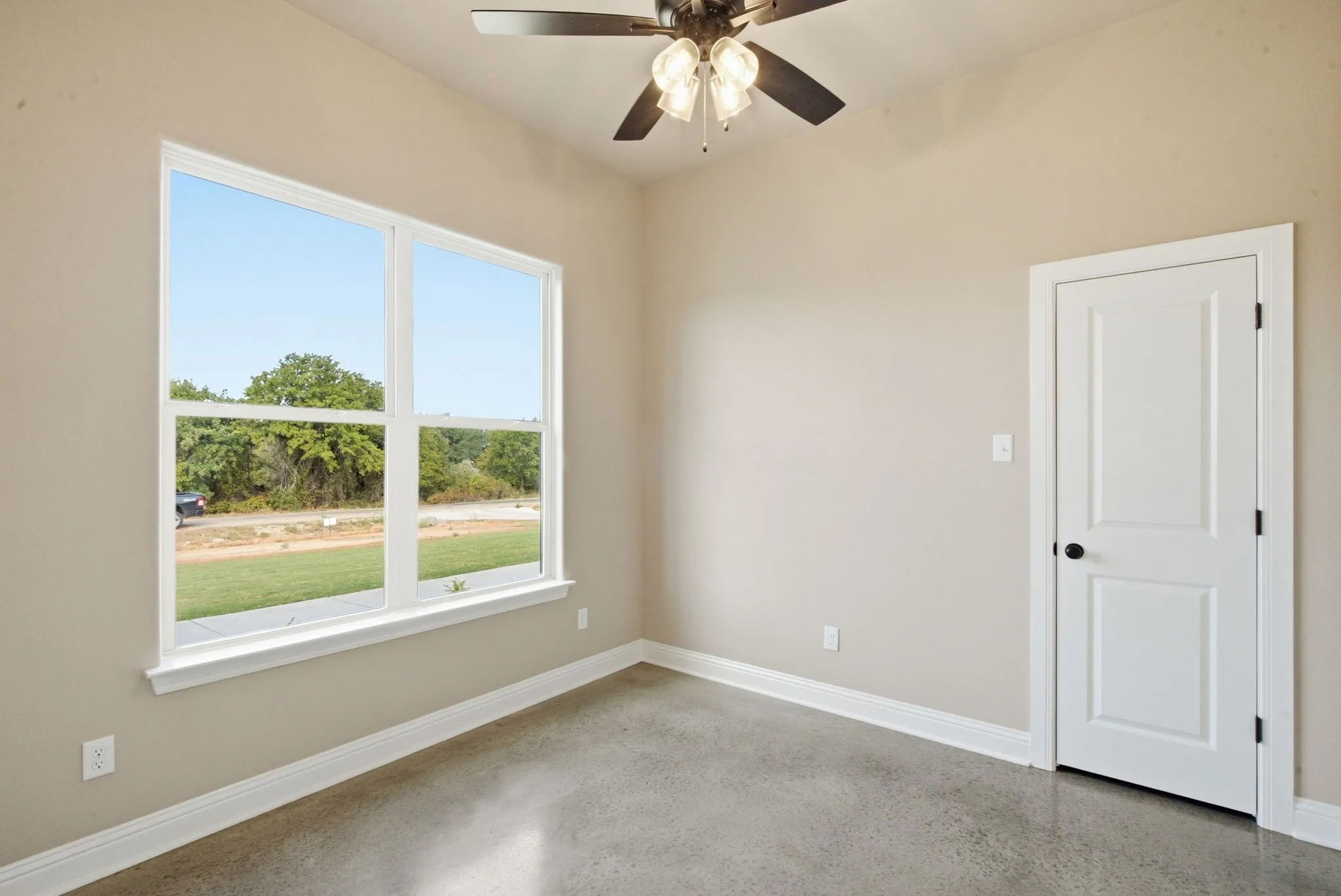 #4/Office