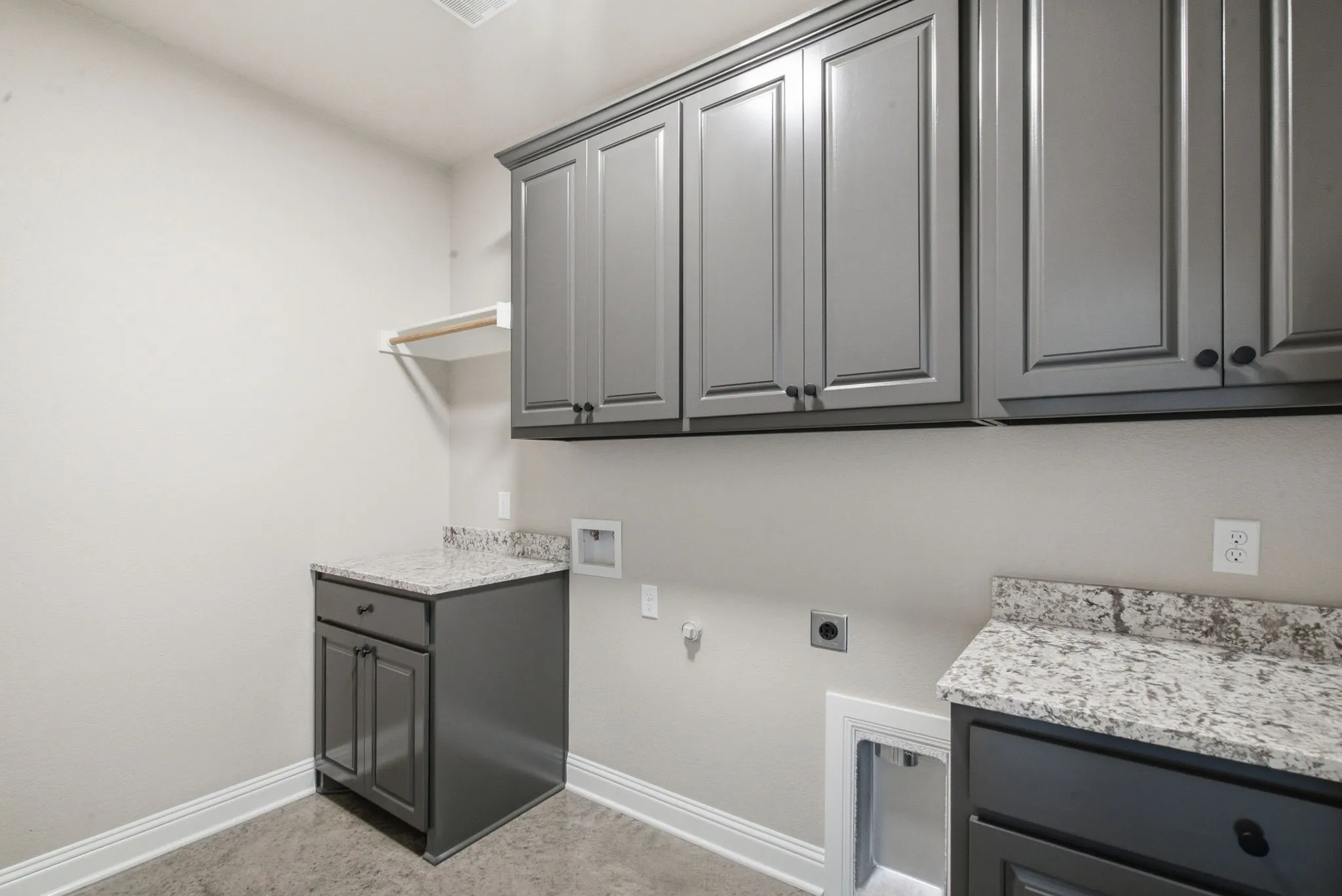 Single Family Residence For Sale in Parker County , 125 Graystone Drive, Weatherford, Texas 76087, 4 Bedroom, 2 Bathroom, 1 Garage spaces, 2,121 Sqft, built in 2026, mls#21401981, Real Estate Agent in Weatherford, Homes For Sale in Parker county, Homes For Sale in Weatherford, Realtor in Weatherford Texas, Real Estate Brokerage Independent Realty Texas, Luminita Cordes Realtor