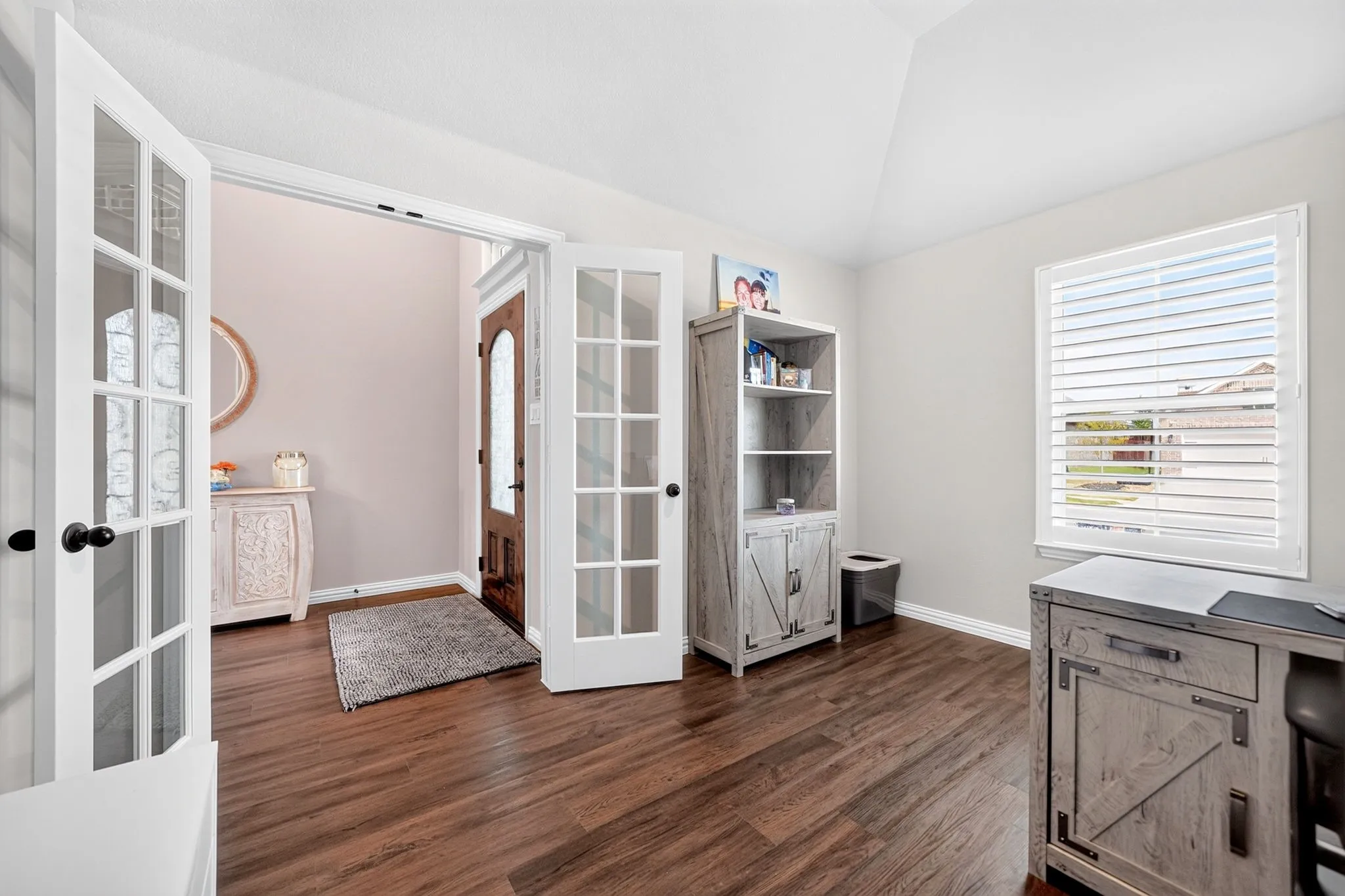 Single Family Residence For Sale in Parker County , 1528 Sidewinder Trail, Weatherford, Texas 76087, 4 Bedroom, 3 Bathroom, 2 Garage spaces, 2,629 Sqft, built in 2021, mls#21397779, Real Estate Agent in Weatherford, Homes For Sale in Parker county, Homes For Sale in Weatherford, Realtor in Weatherford Texas, Real Estate Brokerage Independent Realty Texas, Luminita Cordes Realtor