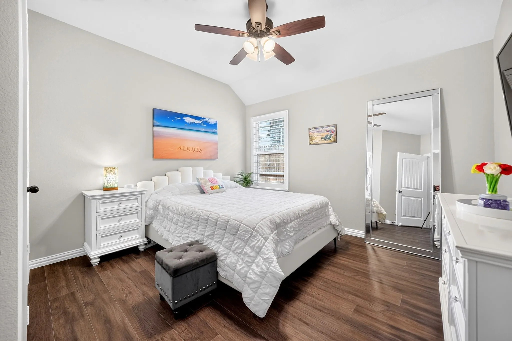 Single Family Residence For Sale in Parker County , 1528 Sidewinder Trail, Weatherford, Texas 76087, 4 Bedroom, 3 Bathroom, 2 Garage spaces, 2,629 Sqft, built in 2021, mls#21397779, Real Estate Agent in Weatherford, Homes For Sale in Parker county, Homes For Sale in Weatherford, Realtor in Weatherford Texas, Real Estate Brokerage Independent Realty Texas, Luminita Cordes Realtor