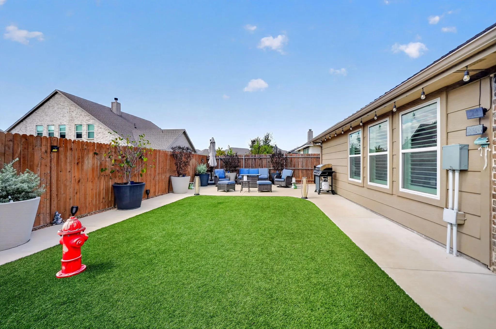 Single Family Residence For Sale in Parker County , 1528 Sidewinder Trail, Weatherford, Texas 76087, 4 Bedroom, 3 Bathroom, 2 Garage spaces, 2,629 Sqft, built in 2021, mls#21397779, Real Estate Agent in Weatherford, Homes For Sale in Parker county, Homes For Sale in Weatherford, Realtor in Weatherford Texas, Real Estate Brokerage Independent Realty Texas, Luminita Cordes Realtor
