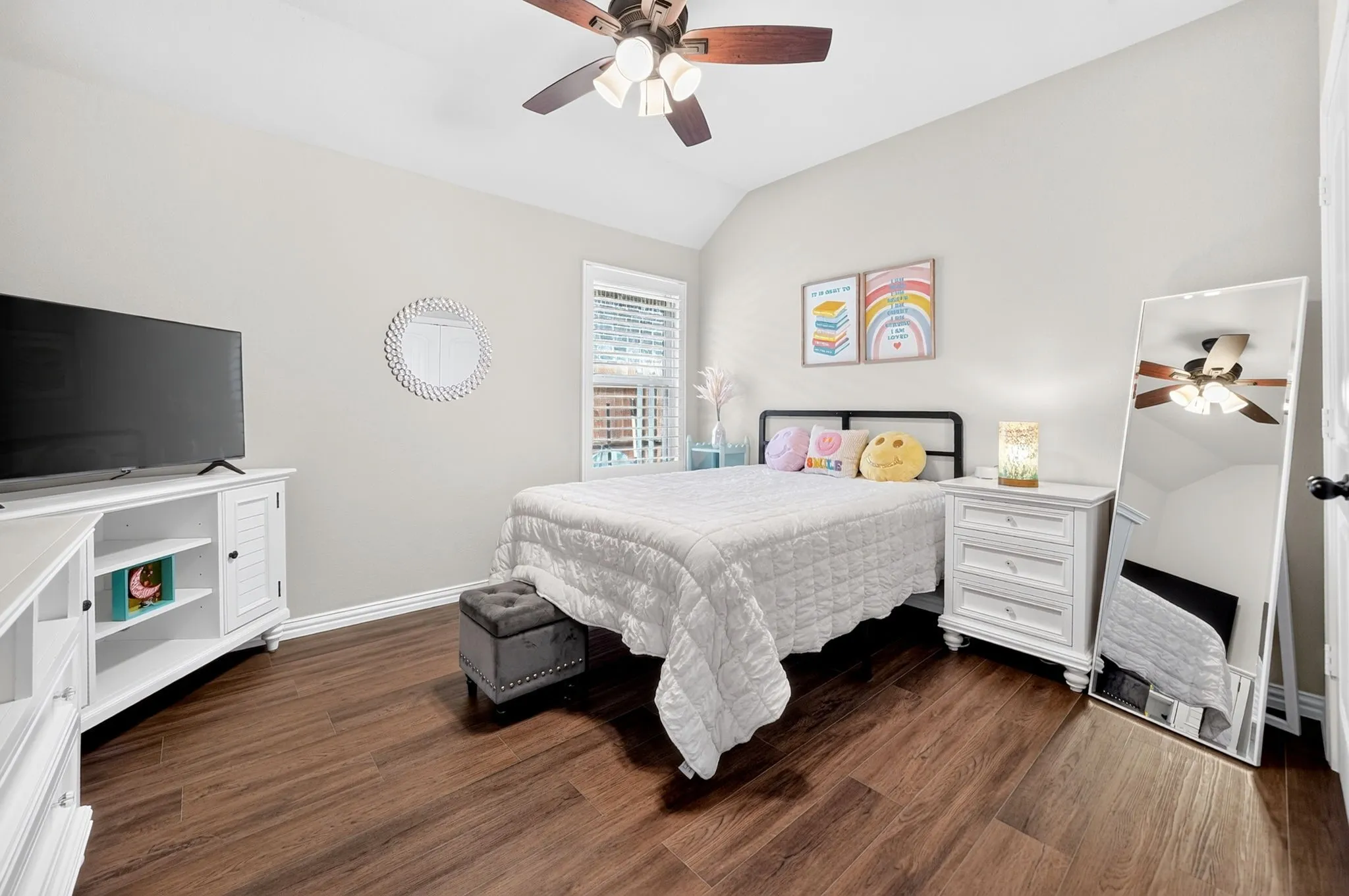 Single Family Residence For Sale in Parker County , 1528 Sidewinder Trail, Weatherford, Texas 76087, 4 Bedroom, 3 Bathroom, 2 Garage spaces, 2,629 Sqft, built in 2021, mls#21397779, Real Estate Agent in Weatherford, Homes For Sale in Parker county, Homes For Sale in Weatherford, Realtor in Weatherford Texas, Real Estate Brokerage Independent Realty Texas, Luminita Cordes Realtor