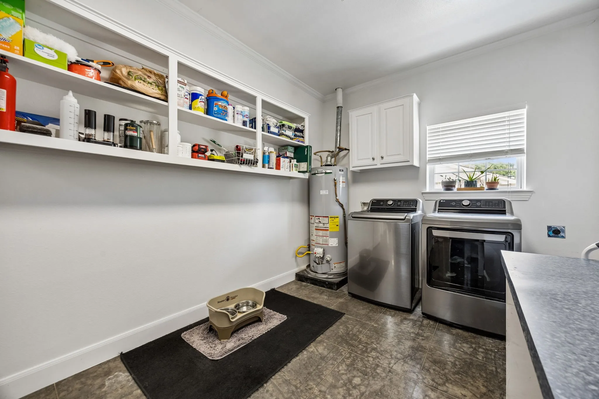 Single Family Residence For Sale in Fannin County , 107 N Westlake Drive, Leonard, Texas 75452, 4 Bedroom, 4 Bathroom, 2 Garage spaces, 3,371 Sqft, built in 2000, mls#21398565, Real Estate Agent in Leonard, Homes For Sale in Fannin county, Homes For Sale in Leonard, Realtor in Leonard Texas, Real Estate Brokerage Independent Realty Texas, Luminita Cordes Realtor