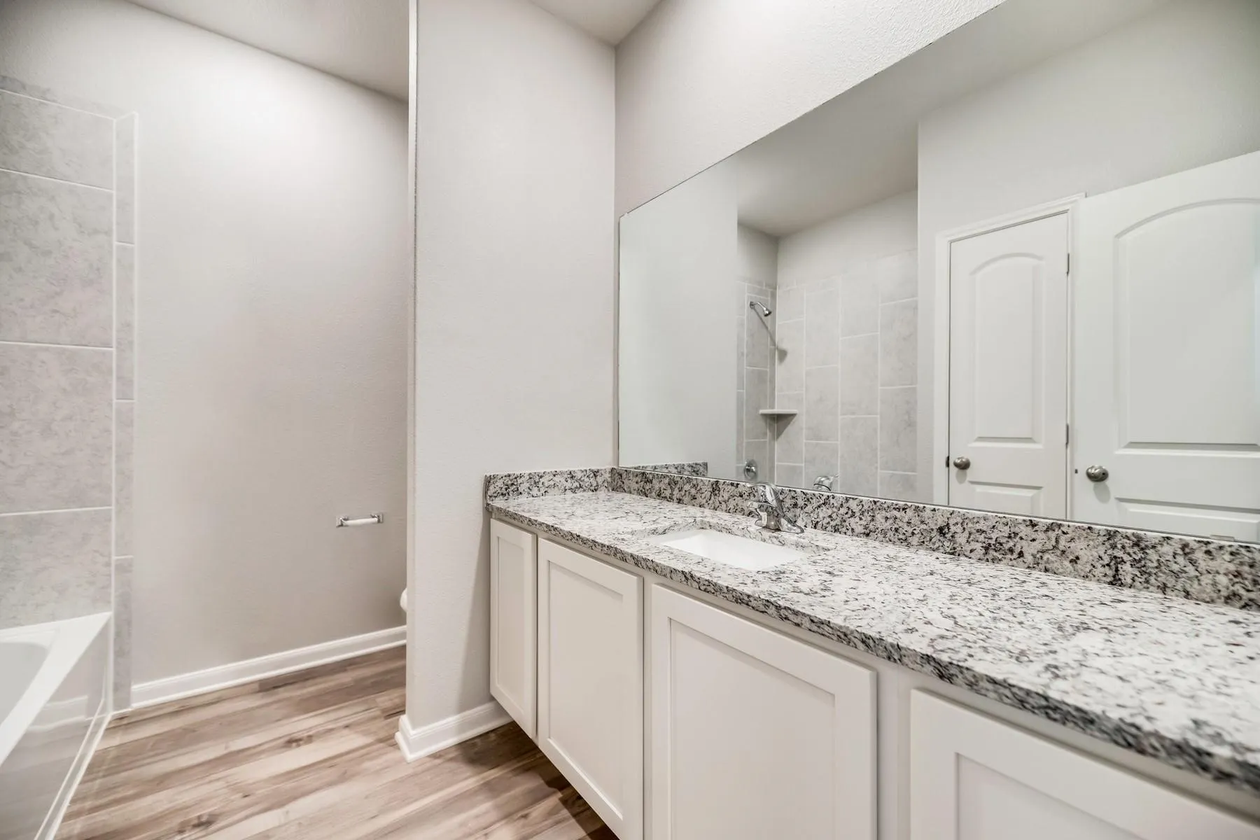 Single Family Residence For Rent in Collin County , 412 Harbor Oaks Drive, Anna, Texas 75409, 4 Bedroom, 2 Bathroom, 2 Garage spaces, 1,811 Sqft, built in 2022, mls#21401963, Real Estate Agent in Anna, Homes For Rent in Collin county, Homes For Rent in Anna, Realtor in Anna Texas, Real Estate Brokerage Independent Realty Texas, Luminita Cordes Realtor
