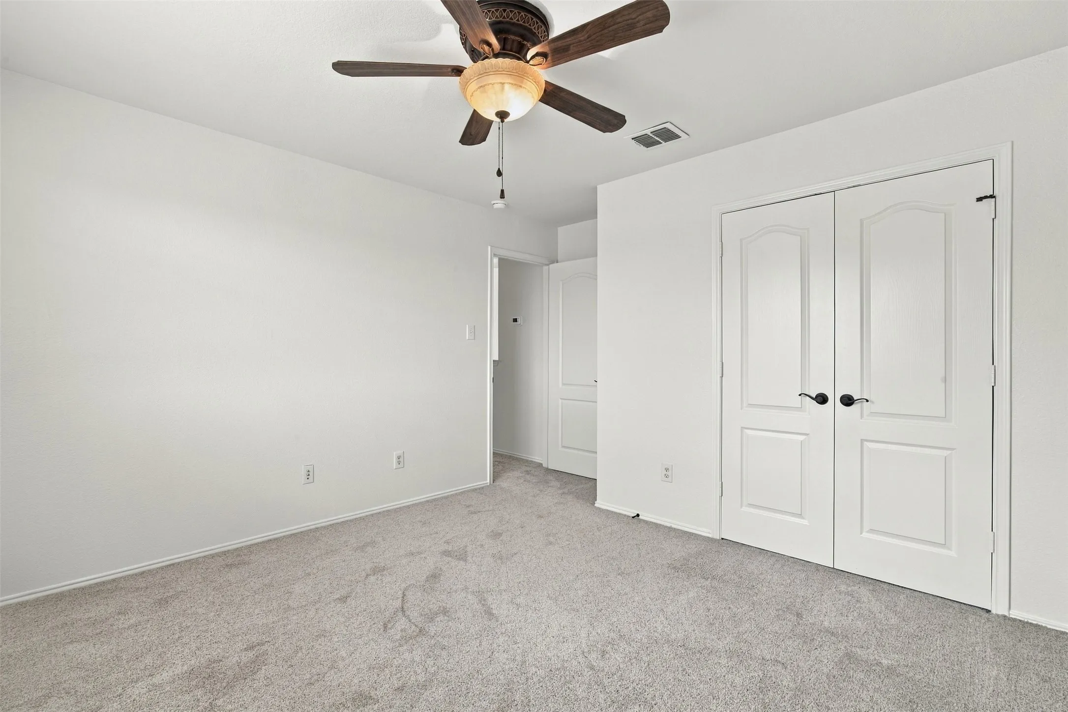 Single Family Residence For Sale in Collin County , 8502 Arcadia Drive, Frisco, Texas 75035, 4 Bedroom, 3 Bathroom, 2 Garage spaces, 2,720 Sqft, built in 1998, mls#21378423, Real Estate Agent in Frisco, Homes For Sale in Collin county, Homes For Sale in Frisco, Realtor in Frisco Texas, Real Estate Brokerage Independent Realty Texas, Luminita Cordes Realtor