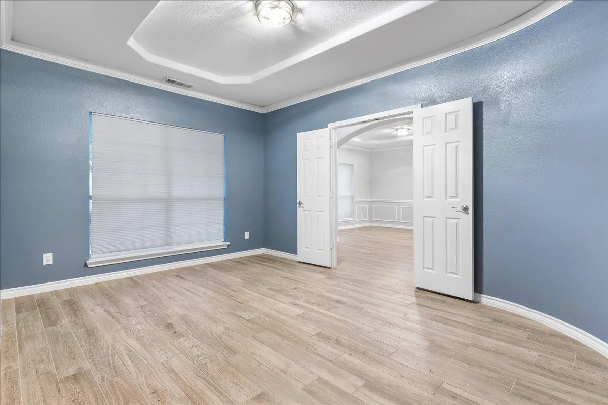 Single Family Residence For Sale in Tarrant County , 7 Saddlewood Court, Mansfield, Texas 76063, 6 Bedroom, 4 Bathroom, 2 Garage spaces, 3,600 Sqft, built in 2003, mls#21401906, Real Estate Agent in Mansfield, Homes For Sale in Tarrant county, Homes For Sale in Mansfield, Realtor in Mansfield Texas, Real Estate Brokerage Independent Realty Texas, Luminita Cordes Realtor