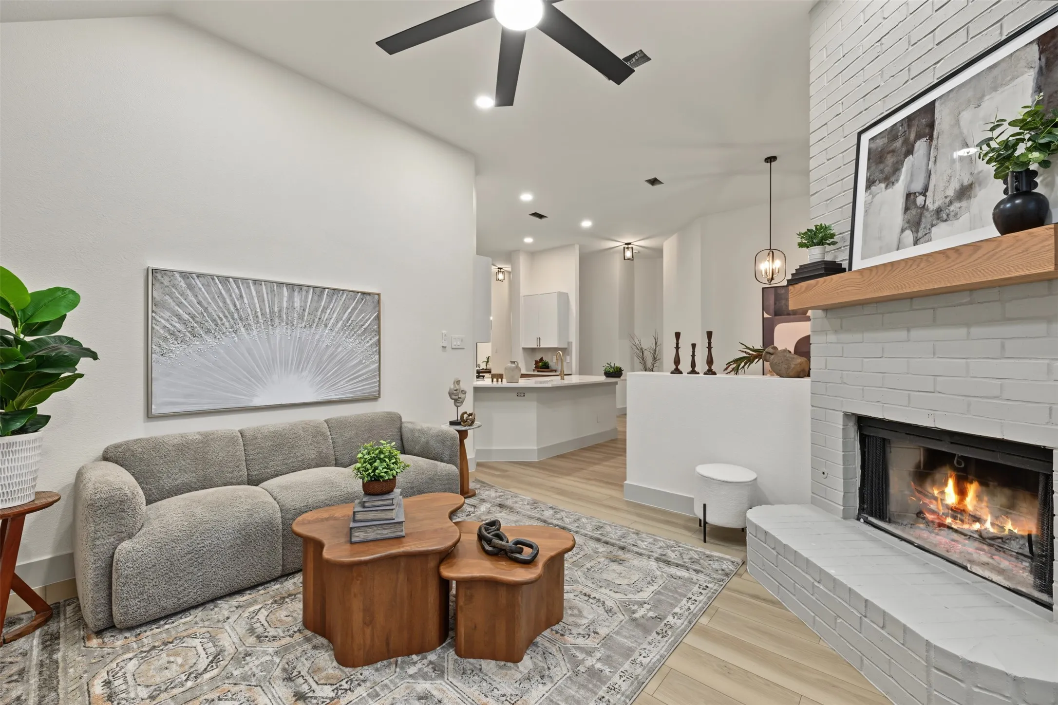 Single Family Residence For Sale in Denton County , 1213 Marcus Court, Flower Mound, Texas 75028, 3 Bedroom, 2 Bathroom, 2 Garage spaces, 1,854 Sqft, built in 1993, mls#21376098, Real Estate Agent in Flower Mound, Homes For Sale in Denton county, Homes For Sale in Flower Mound, Realtor in Flower Mound Texas, Real Estate Brokerage Independent Realty Texas, Luminita Cordes Realtor