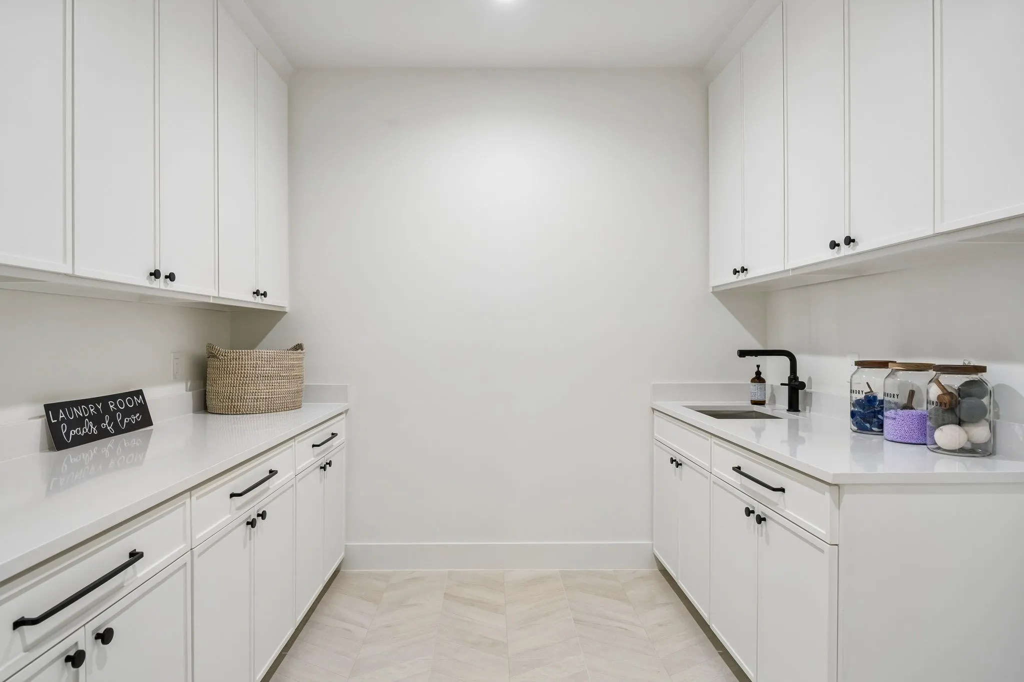 Single Family Residence For Sale in Dallas County , 6915 Middle Cove Drive, Dallas, Texas 75248, 5 Bedroom, 8 Bathroom, 2 Garage spaces, 5,072 Sqft, built in 2026, mls#21399992, Real Estate Agent in Dallas, Homes For Sale in Dallas county, Homes For Sale in Dallas, Realtor in Dallas Texas, Real Estate Brokerage Independent Realty Texas, Luminita Cordes Realtor