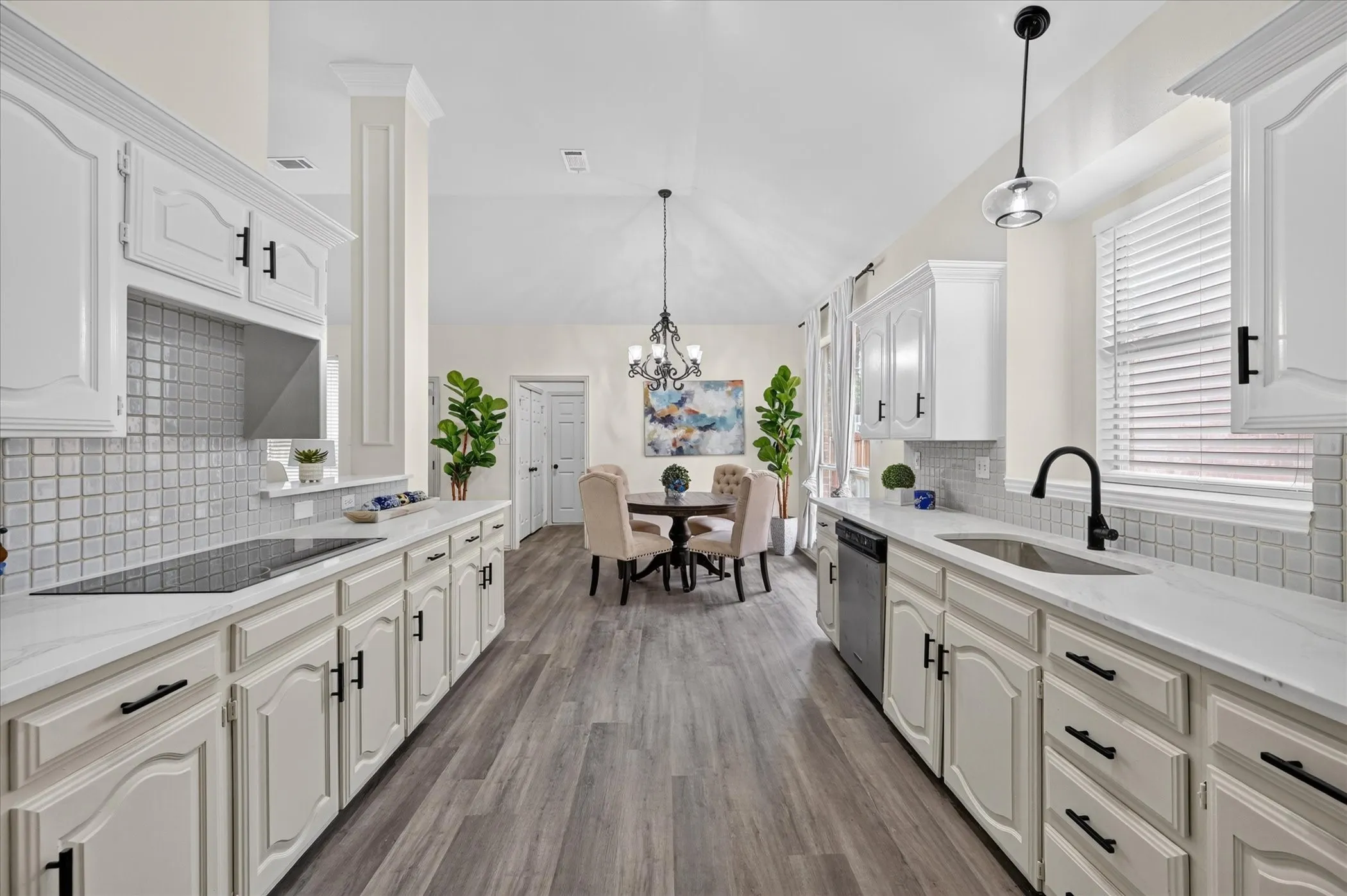 Single Family Residence For Sale in Tarrant County , 6023 Copperfield Drive, Arlington, Texas 76001, 4 Bedroom, 3 Bathroom, 2 Garage spaces, 2,395 Sqft, built in 1992, mls#21401886, Real Estate Agent in Arlington, Homes For Sale in Tarrant county, Homes For Sale in Arlington, Realtor in Arlington Texas, Real Estate Brokerage Independent Realty Texas, Luminita Cordes Realtor