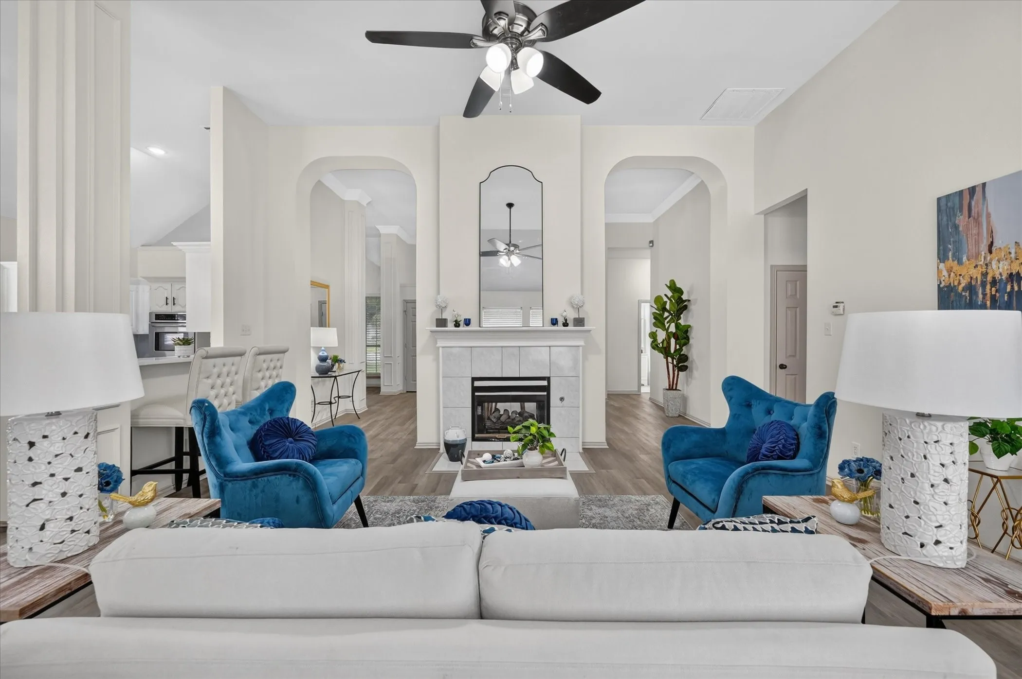 Single Family Residence For Sale in Tarrant County , 6023 Copperfield Drive, Arlington, Texas 76001, 4 Bedroom, 3 Bathroom, 2 Garage spaces, 2,395 Sqft, built in 1992, mls#21401886, Real Estate Agent in Arlington, Homes For Sale in Tarrant county, Homes For Sale in Arlington, Realtor in Arlington Texas, Real Estate Brokerage Independent Realty Texas, Luminita Cordes Realtor