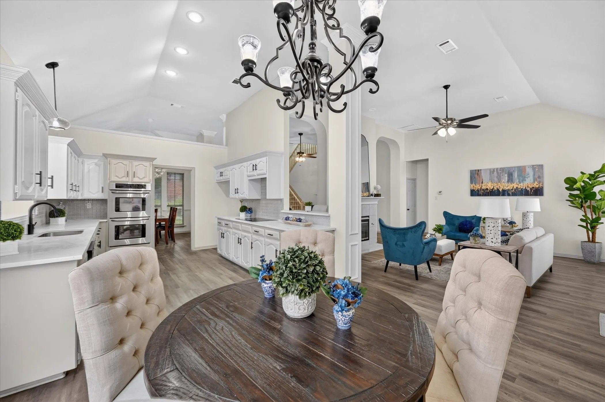 Single Family Residence For Sale in Tarrant County , 6023 Copperfield Drive, Arlington, Texas 76001, 4 Bedroom, 3 Bathroom, 2 Garage spaces, 2,395 Sqft, built in 1992, mls#21401886, Real Estate Agent in Arlington, Homes For Sale in Tarrant county, Homes For Sale in Arlington, Realtor in Arlington Texas, Real Estate Brokerage Independent Realty Texas, Luminita Cordes Realtor