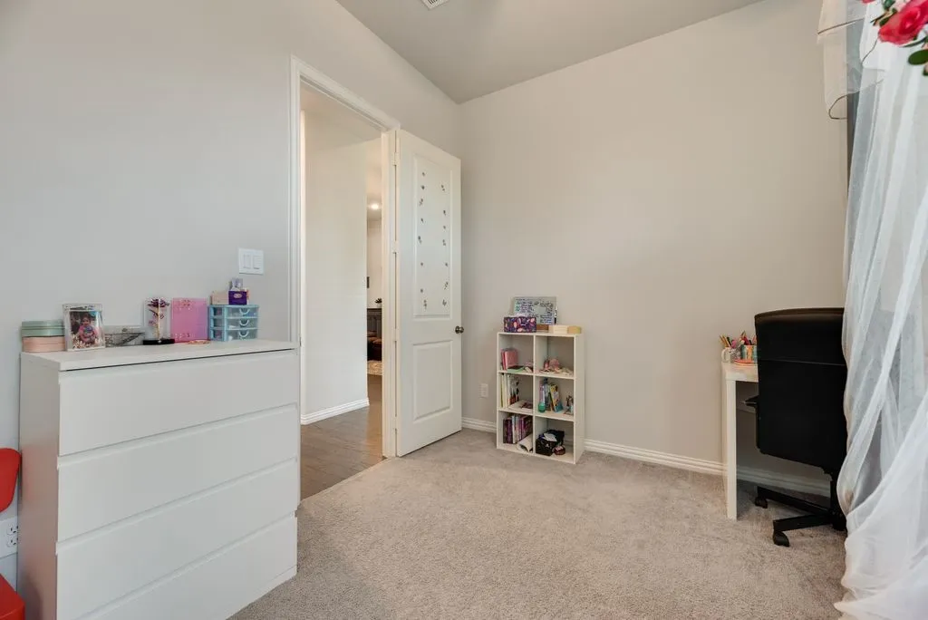 Single Family Residence For Sale in Collin County , 12444 Murray Lane, Frisco, Texas 75035, 4 Bedroom, 3 Bathroom, 3 Garage spaces, 2,365 Sqft, built in 2019, mls#21402009, Real Estate Agent in Frisco, Homes For Sale in Collin county, Homes For Sale in Frisco, Realtor in Frisco Texas, Real Estate Brokerage Independent Realty Texas, Luminita Cordes Realtor