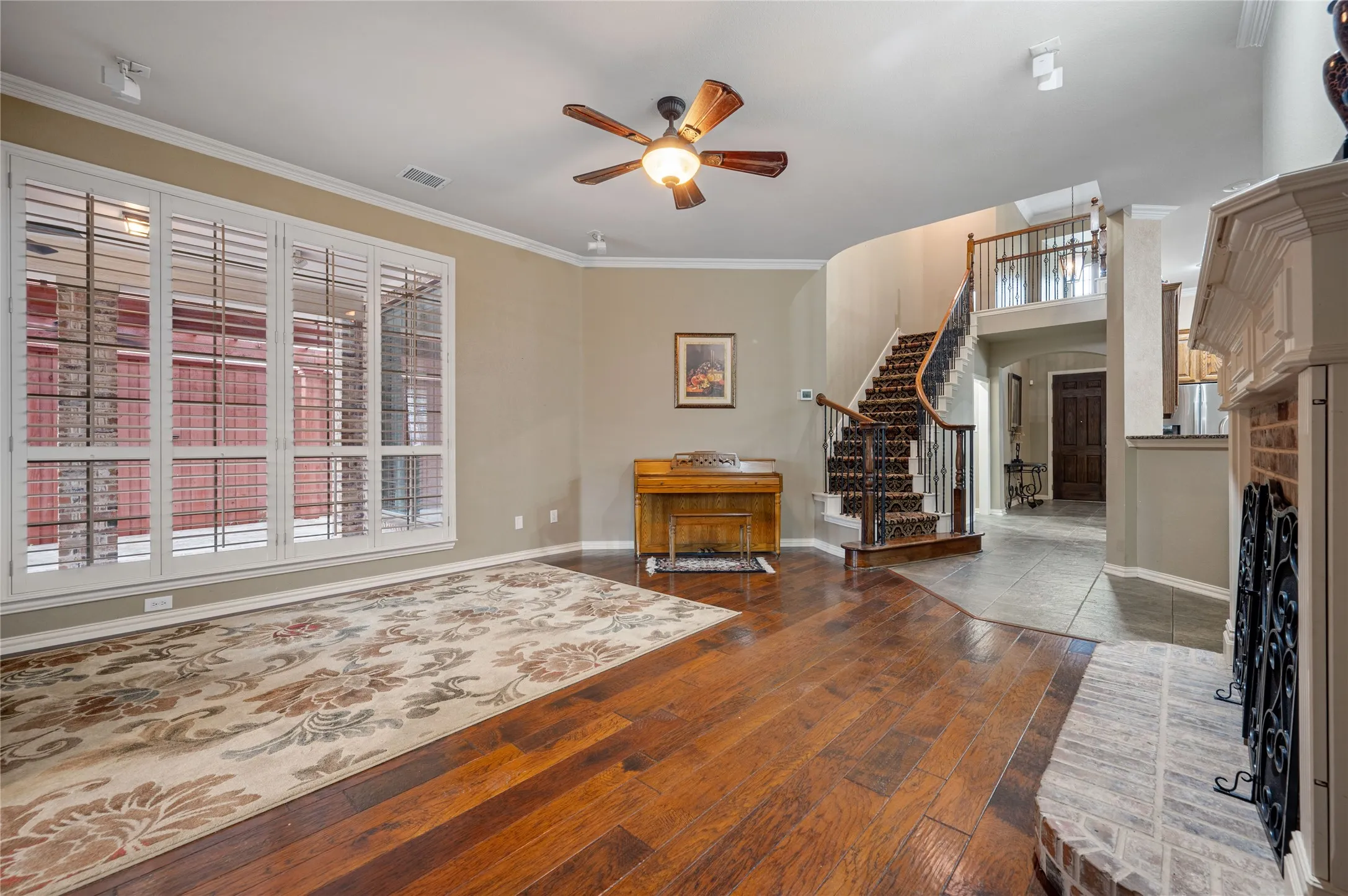 Single Family Residence For Sale in Collin County , 9304 Warm Springs Circle, Plano, Texas 75024, 5 Bedroom, 4 Bathroom, 3 Garage spaces, 3,814 Sqft, built in 2003, mls#21400183, Real Estate Agent in Plano, Homes For Sale in Collin county, Homes For Sale in Plano, Realtor in Plano Texas, Real Estate Brokerage Independent Realty Texas, Luminita Cordes Realtor