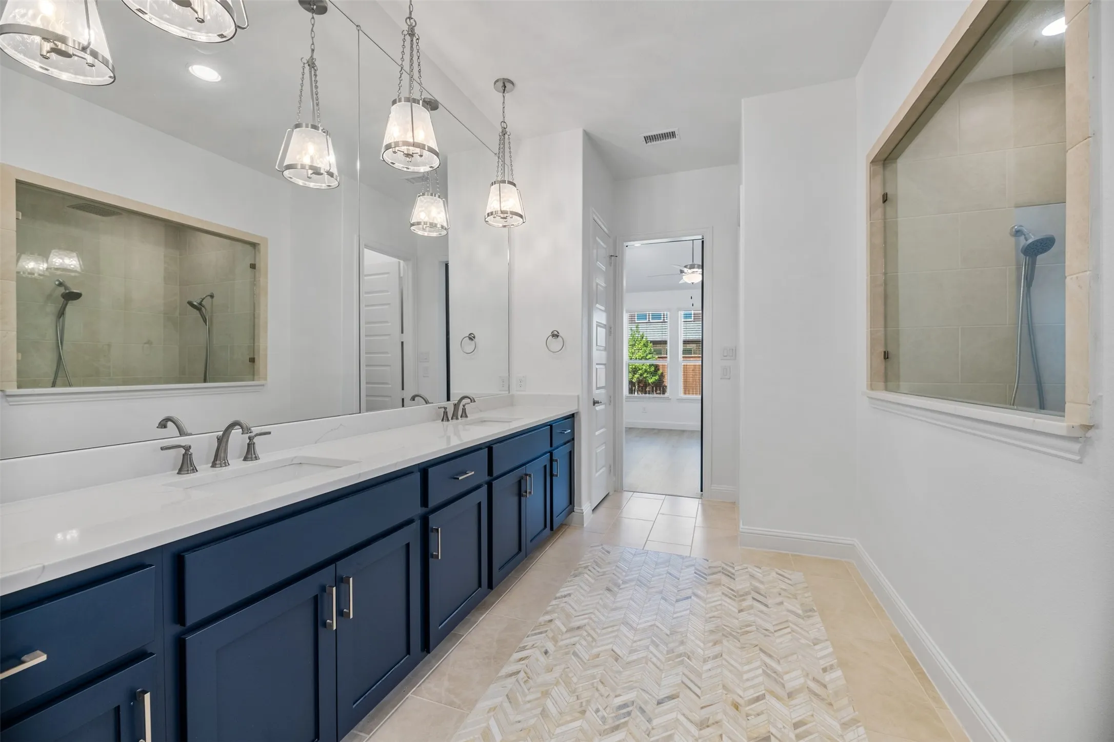 Single Family Residence For Sale in Collin County , 2625 Somerset Lane, Celina, Texas 75009, 4 Bedroom, 3 Bathroom, 3 Garage spaces, 2,782 Sqft, built in 2024, mls#21401352, Real Estate Agent in Celina, Homes For Sale in Collin county, Homes For Sale in Celina, Realtor in Celina Texas, Real Estate Brokerage Independent Realty Texas, Luminita Cordes Realtor