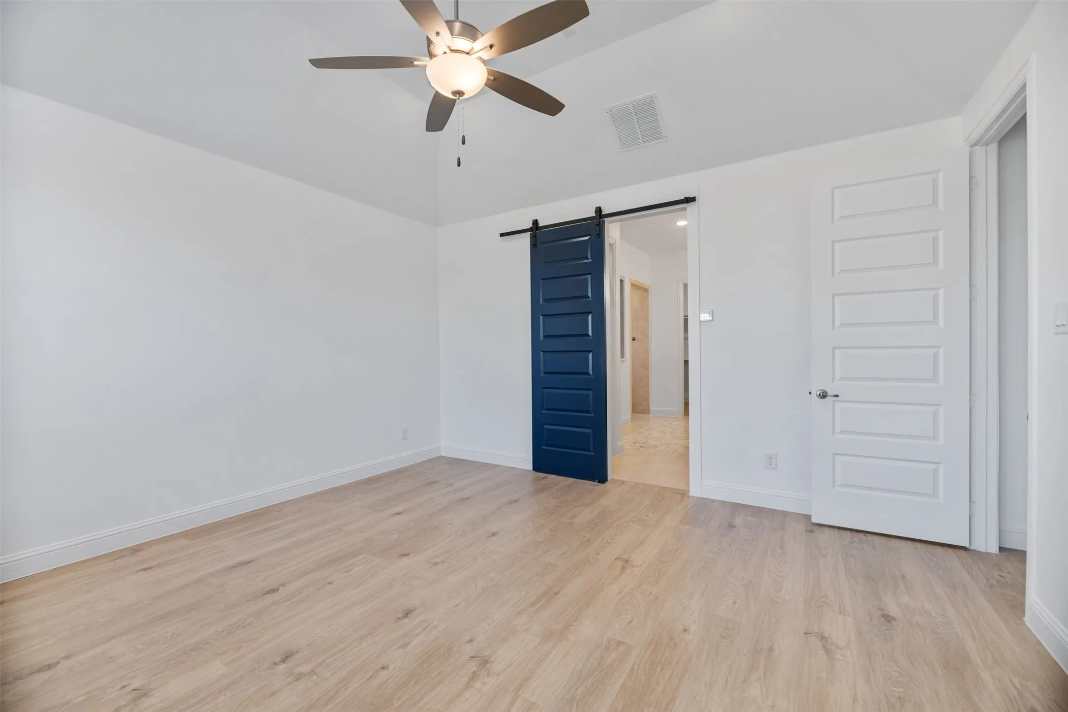 Single Family Residence For Sale in Collin County , 2625 Somerset Lane, Celina, Texas 75009, 4 Bedroom, 3 Bathroom, 3 Garage spaces, 2,782 Sqft, built in 2024, mls#21401352, Real Estate Agent in Celina, Homes For Sale in Collin county, Homes For Sale in Celina, Realtor in Celina Texas, Real Estate Brokerage Independent Realty Texas, Luminita Cordes Realtor