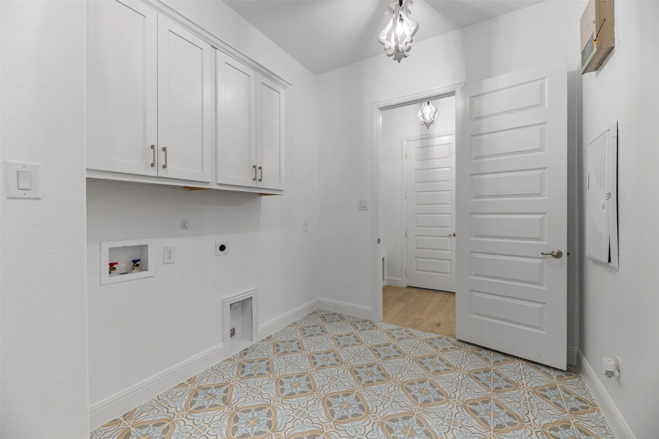 Single Family Residence For Sale in Collin County , 2625 Somerset Lane, Celina, Texas 75009, 4 Bedroom, 3 Bathroom, 3 Garage spaces, 2,782 Sqft, built in 2024, mls#21401352, Real Estate Agent in Celina, Homes For Sale in Collin county, Homes For Sale in Celina, Realtor in Celina Texas, Real Estate Brokerage Independent Realty Texas, Luminita Cordes Realtor