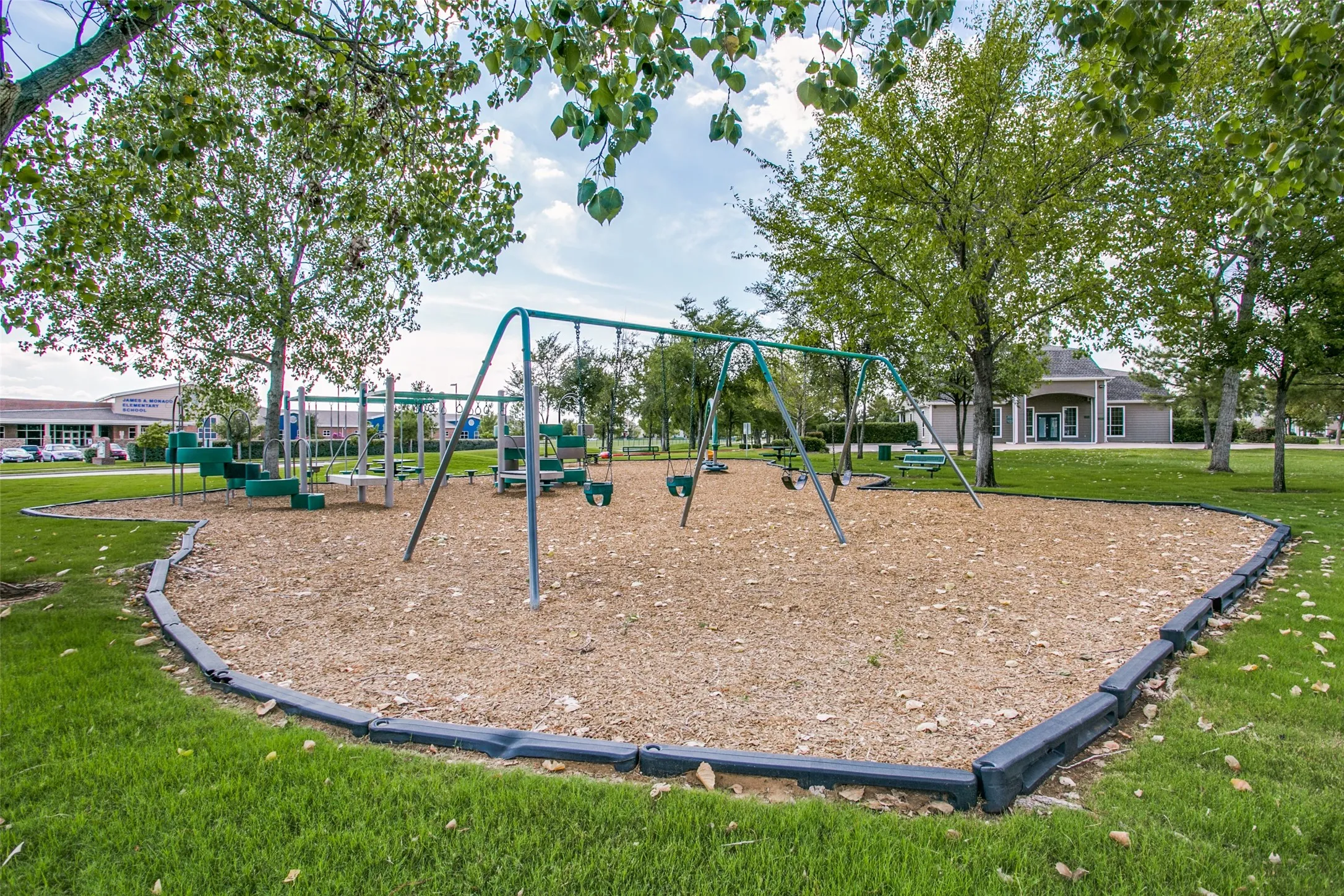 Single Family Residence For Sale in Denton County , 1745 Goodwin Drive, Providence Village, Texas 76227, 2 Bedroom, 2 Bathroom, 2 Garage spaces, 1,347 Sqft, built in 2009, mls#21401018, Real Estate Agent in Providence Village, Homes For Sale in Denton county, Homes For Sale in Providence Village, Realtor in Providence Village Texas, Real Estate Brokerage Independent Realty Texas, Luminita Cordes Realtor