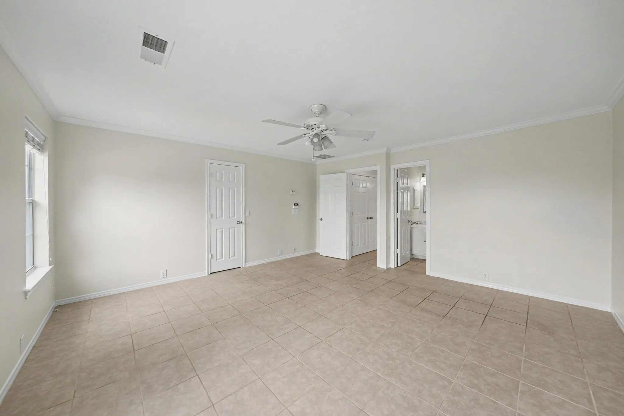 Duplex For Rent in Collin County , 11287 Pear Ridge Drive, Frisco, Texas 75035, 2 Bedroom, 2 Bathroom, 2 Garage spaces, 1,290 Sqft, built in 2003, mls#21401296, Real Estate Agent in Frisco, Homes For Rent in Collin county, Homes For Rent in Frisco, Realtor in Frisco Texas, Real Estate Brokerage Independent Realty Texas, Luminita Cordes Realtor