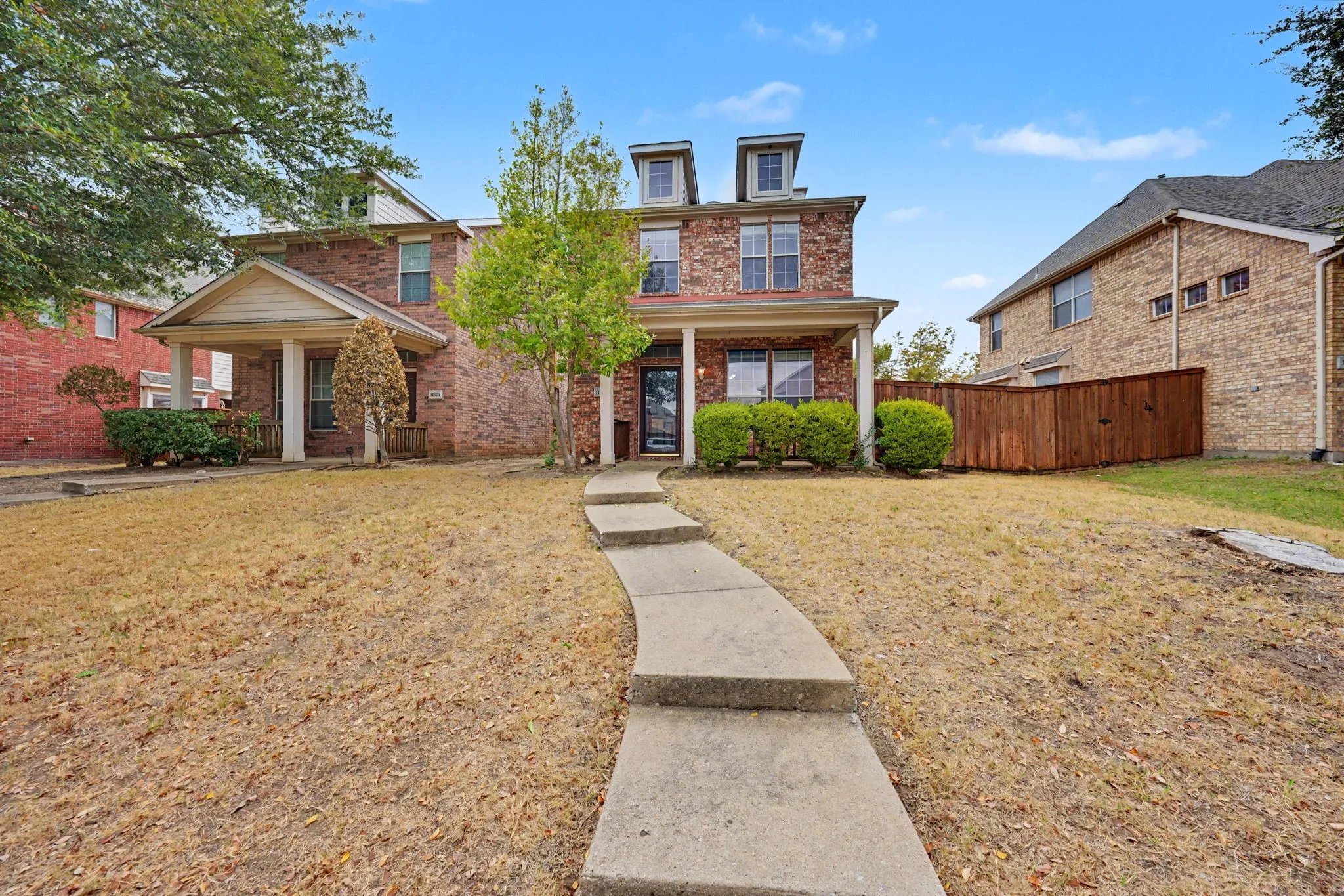 Duplex For Rent in Collin County , 11287 Pear Ridge Drive, Frisco, Texas 75035, 2 Bedroom, 2 Bathroom, 2 Garage spaces, 1,290 Sqft, built in 2003, mls#21401296, Real Estate Agent in Frisco, Homes For Rent in Collin county, Homes For Rent in Frisco, Realtor in Frisco Texas, Real Estate Brokerage Independent Realty Texas, Luminita Cordes Realtor