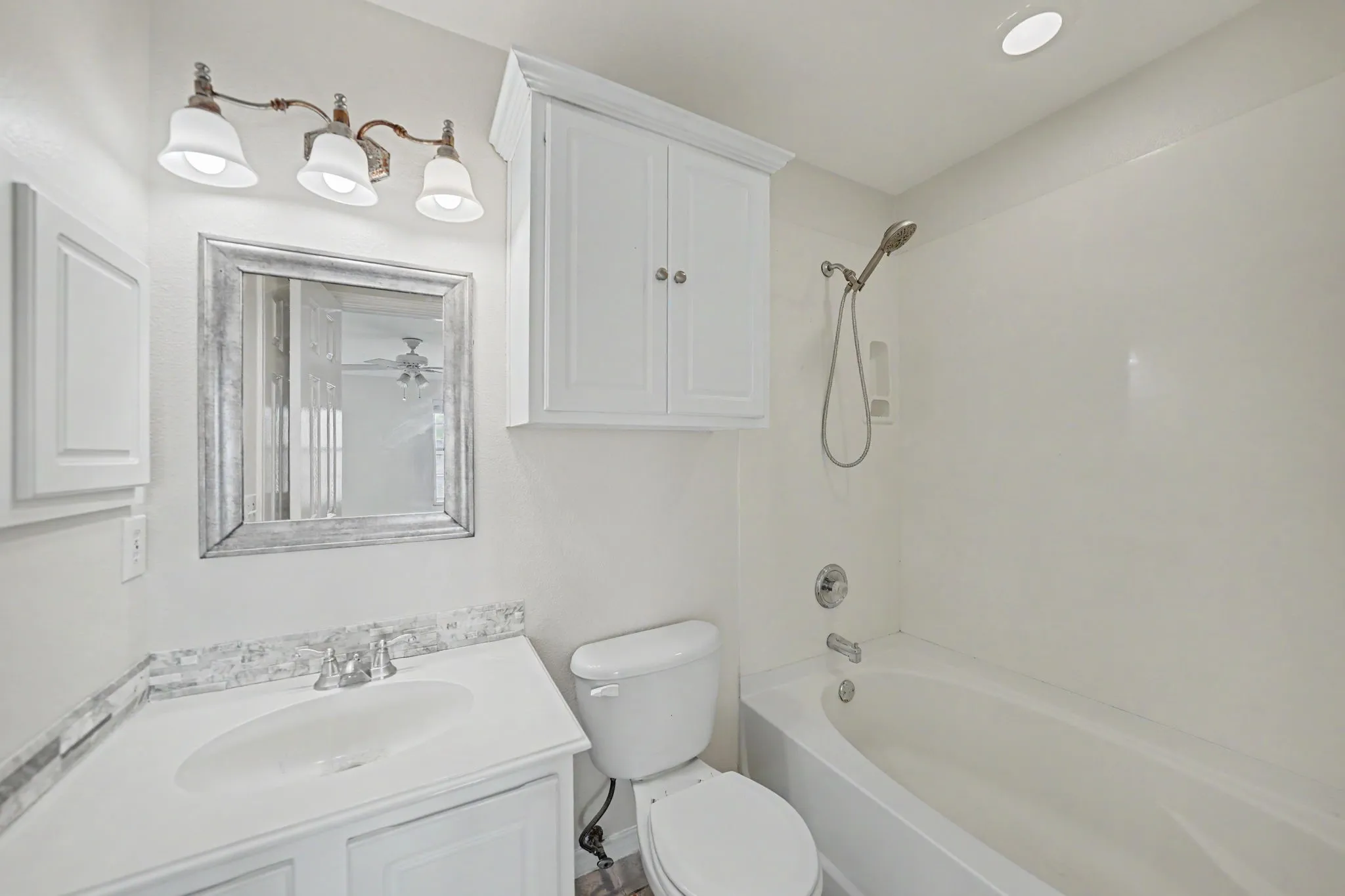 Duplex For Rent in Collin County , 11287 Pear Ridge Drive, Frisco, Texas 75035, 2 Bedroom, 2 Bathroom, 2 Garage spaces, 1,290 Sqft, built in 2003, mls#21401296, Real Estate Agent in Frisco, Homes For Rent in Collin county, Homes For Rent in Frisco, Realtor in Frisco Texas, Real Estate Brokerage Independent Realty Texas, Luminita Cordes Realtor
