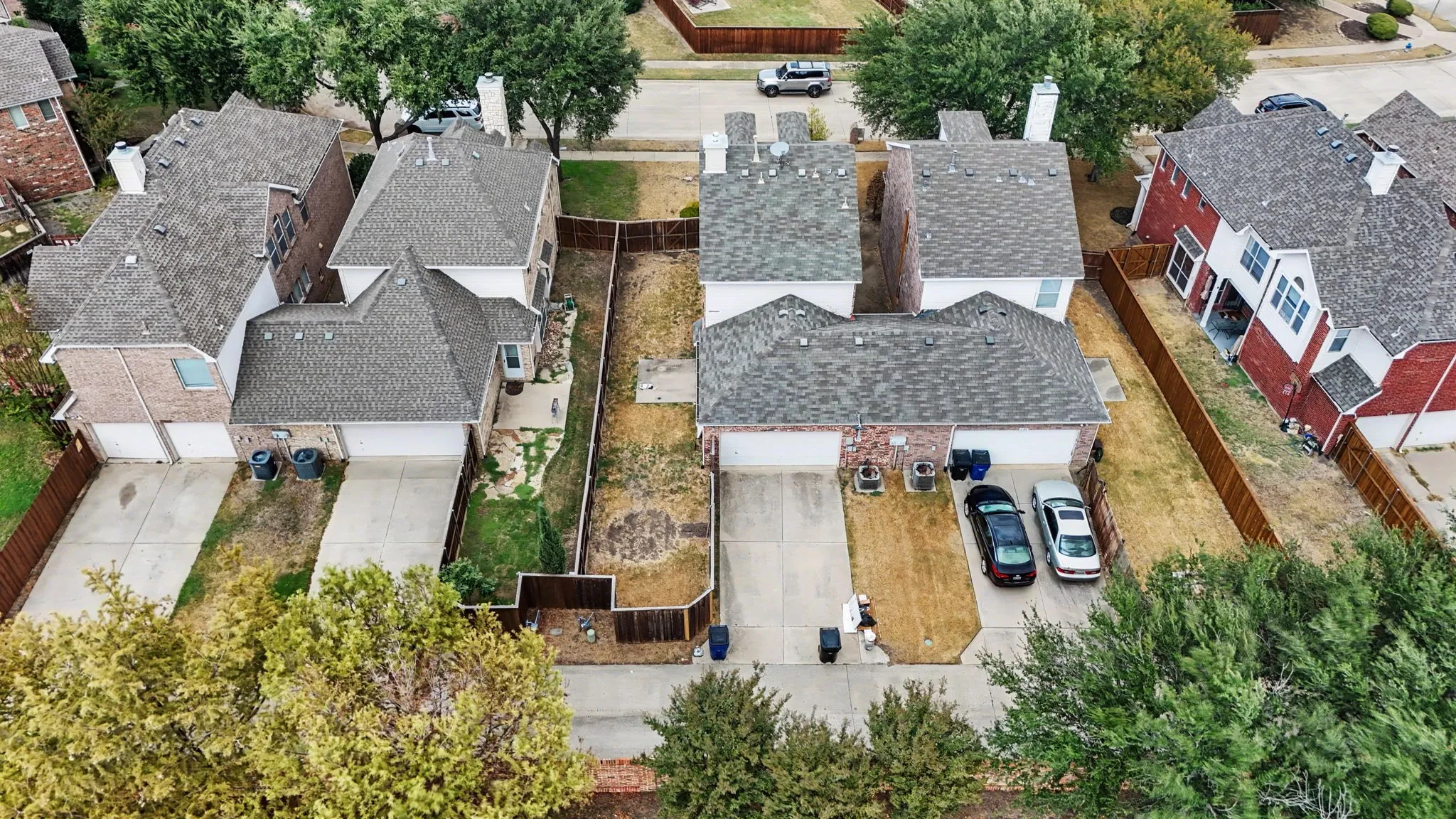 Duplex For Rent in Collin County , 11287 Pear Ridge Drive, Frisco, Texas 75035, 2 Bedroom, 2 Bathroom, 2 Garage spaces, 1,290 Sqft, built in 2003, mls#21401296, Real Estate Agent in Frisco, Homes For Rent in Collin county, Homes For Rent in Frisco, Realtor in Frisco Texas, Real Estate Brokerage Independent Realty Texas, Luminita Cordes Realtor