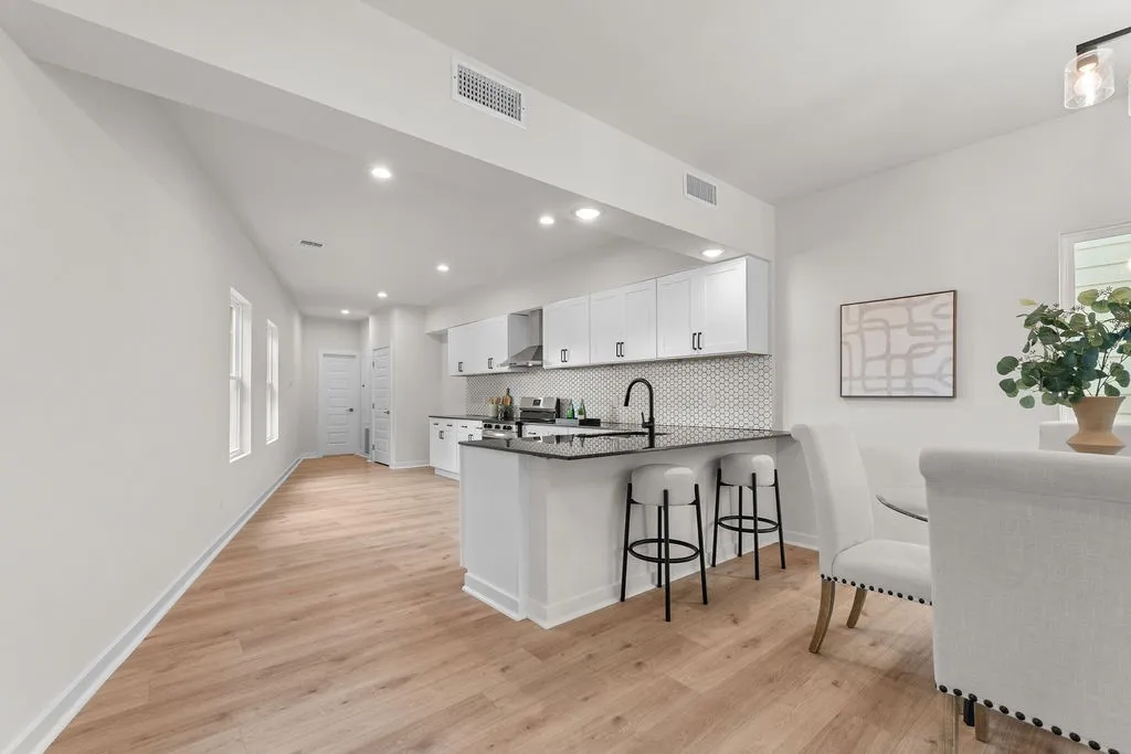 Single Family Residence For Sale in Dallas County , 2428 Saint Clair Drive, Dallas, Texas 75215, 3 Bedroom, 4 Bathroom, 1 Garage spaces, 1,777 Sqft, built in 2026, mls#21401682, Real Estate Agent in Dallas, Homes For Sale in Dallas county, Homes For Sale in Dallas, Realtor in Dallas Texas, Real Estate Brokerage Independent Realty Texas, Luminita Cordes Realtor