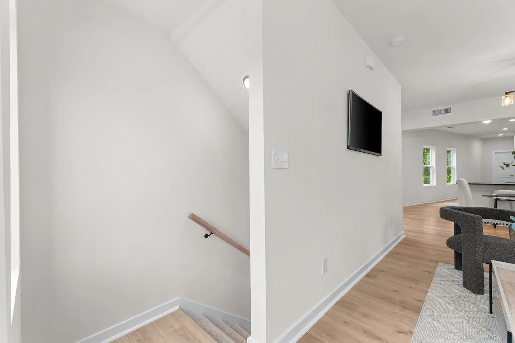Single Family Residence For Sale in Dallas County , 2428 Saint Clair Drive, Dallas, Texas 75215, 3 Bedroom, 4 Bathroom, 1 Garage spaces, 1,777 Sqft, built in 2026, mls#21401682, Real Estate Agent in Dallas, Homes For Sale in Dallas county, Homes For Sale in Dallas, Realtor in Dallas Texas, Real Estate Brokerage Independent Realty Texas, Luminita Cordes Realtor