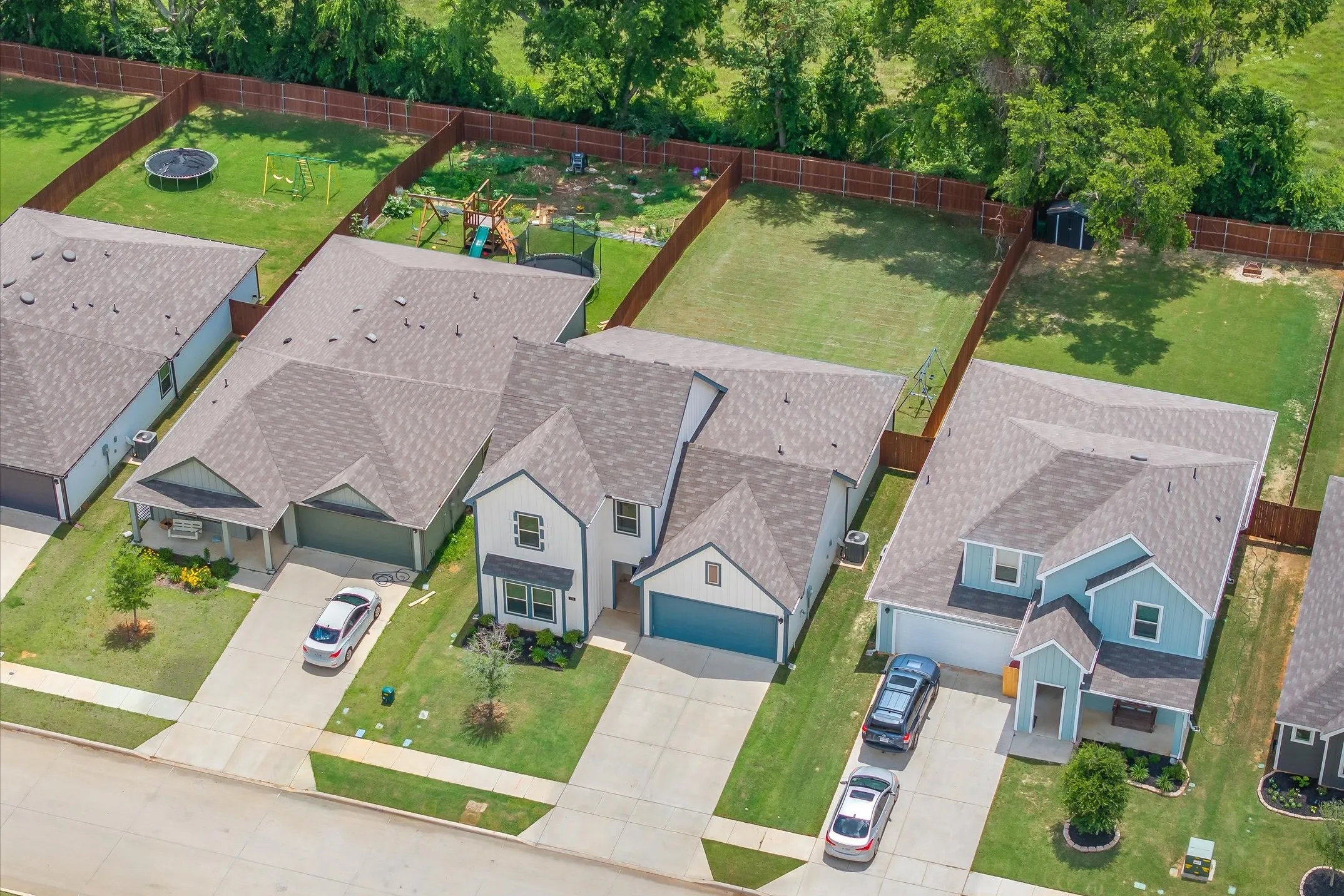 Single Family Residence For Sale in Van Zandt County , 171 Hunters Way, Canton, Texas 75103, 4 Bedroom, 3 Bathroom, 2 Garage spaces, 2,164 Sqft, built in 2023, mls#21402016, Real Estate Agent in Canton, Homes For Sale in Van Zandt county, Homes For Sale in Canton, Realtor in Canton Texas, Real Estate Brokerage Independent Realty Texas, Luminita Cordes Realtor