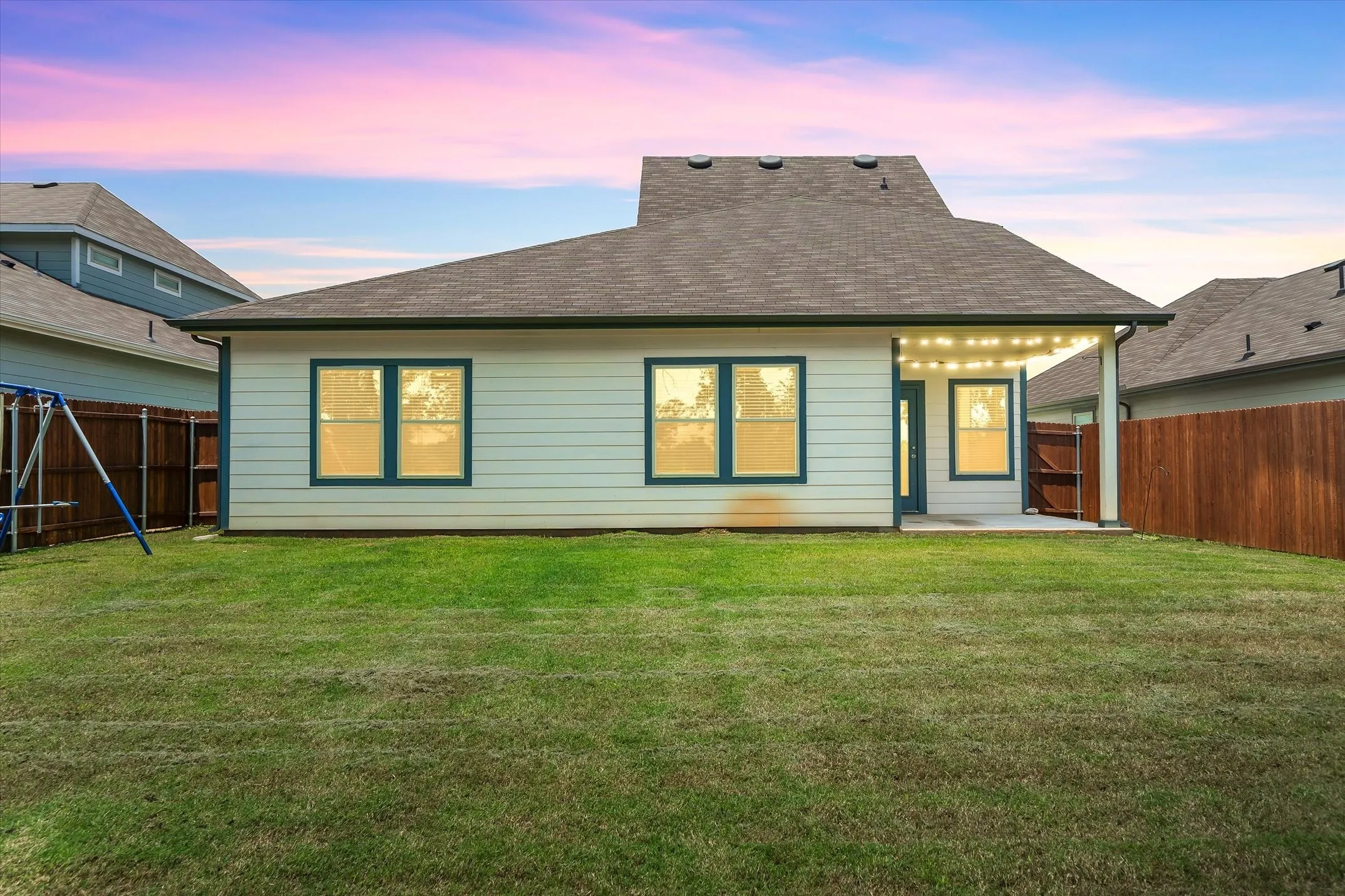 Single Family Residence For Sale in Van Zandt County , 171 Hunters Way, Canton, Texas 75103, 4 Bedroom, 3 Bathroom, 2 Garage spaces, 2,164 Sqft, built in 2023, mls#21402016, Real Estate Agent in Canton, Homes For Sale in Van Zandt county, Homes For Sale in Canton, Realtor in Canton Texas, Real Estate Brokerage Independent Realty Texas, Luminita Cordes Realtor