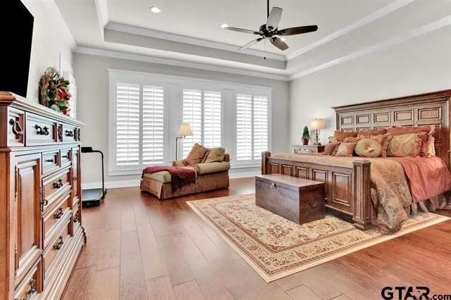 Single Family Residence For Sale in Smith County , 66 S Ryder Cup Trail, Hideaway, Texas 75771, 3 Bedroom, 4 Bathroom, 2 Garage spaces, 3,629 Sqft, built in 2018, mls#21401665, Real Estate Agent in Hideaway, Homes For Sale in Smith county, Homes For Sale in Hideaway, Realtor in Hideaway Texas, Real Estate Brokerage Independent Realty Texas, Luminita Cordes Realtor